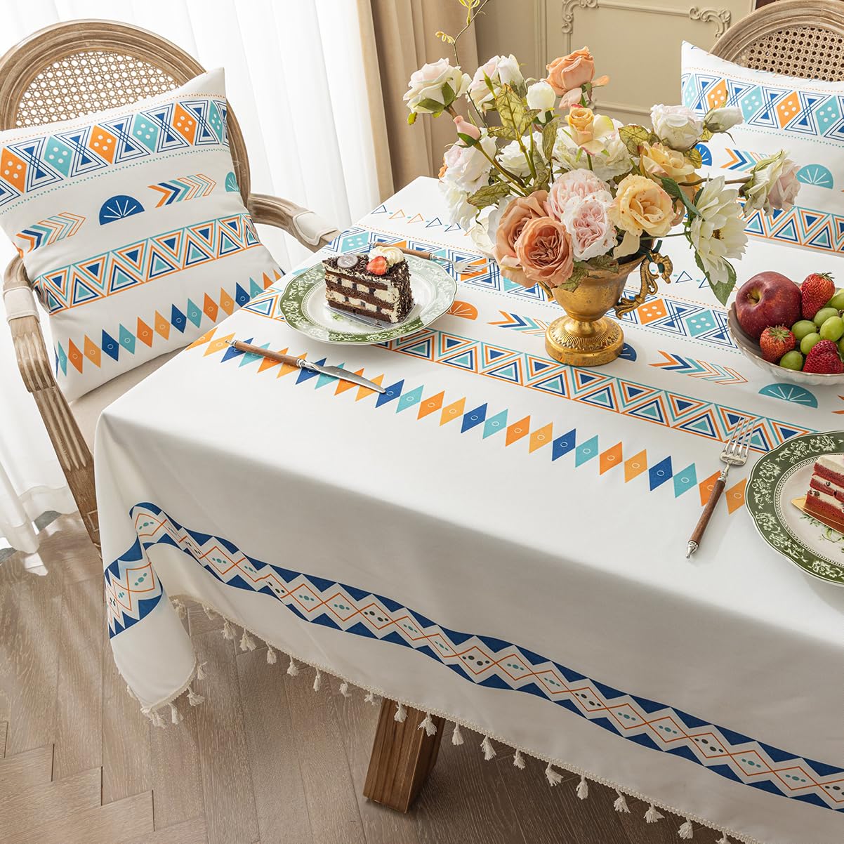 Amazon｜SXYITEテーブルクロス 撥水 北欧 table cloth 長方形 無地