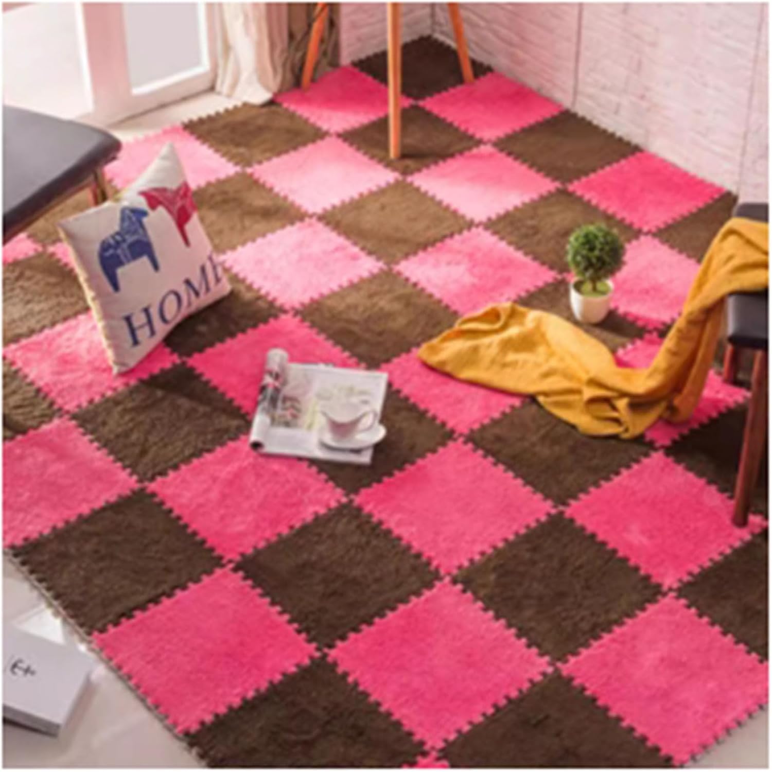 LNNNW Miękka Pluszowe maty puzzle 12 sztuk kwadratowych pluszowych puzzli mata piankowa, puszysty dywanik blokujący, dywanik piankowy blokujący, uniwersalne maty podłogowe(Dark Curry+Rose Red)