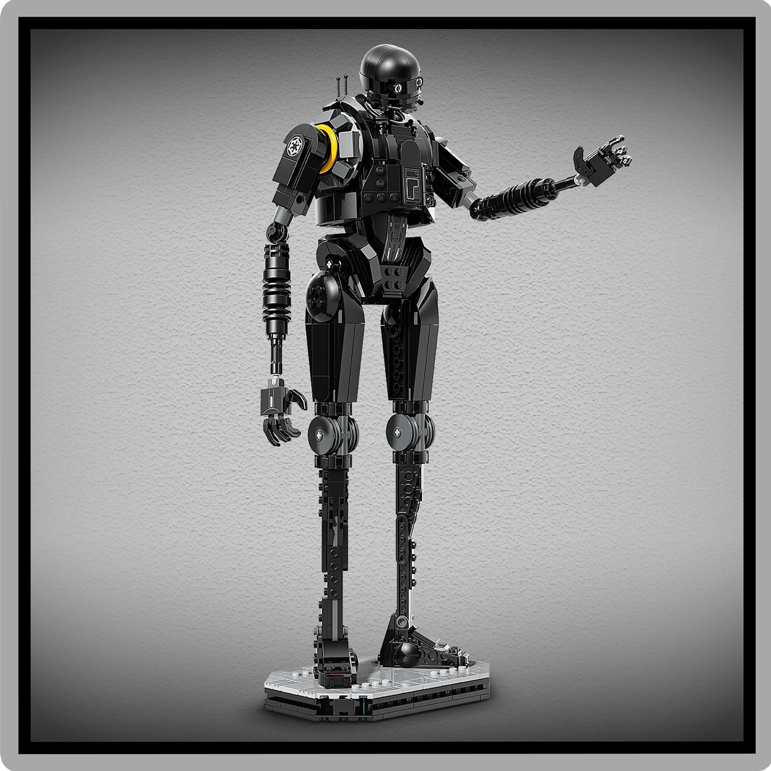 LEGO Star Wars Droid strażniczy K-2SO 75434 | Kolekcjonerska figurka, zabawka dla 10-latka, prezent Star Wars dla dzieci, klocki dla chłopca i dziewczynki, 845 elementów