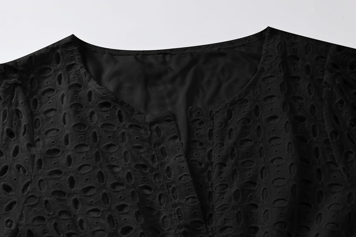 utcoco Lace Eyelet Mini Dress for Women 2025 Casual V Neck Short Sleeve Smocked Waist Tiered Boho Sun Dresses - Image 4