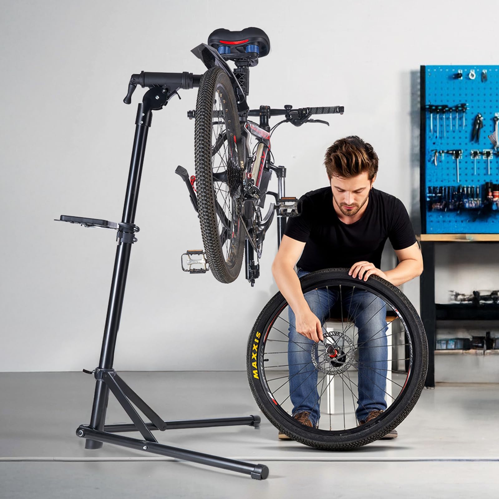 VEVOR Supporto per Riparazione Bici, da 37 kg con Altezza Regolabile da 102 a 162 cm e Vassoio Portautensili Magnetico, Supporto Pieghevole per Manutenzione Bici, per Meccanici da Casa
