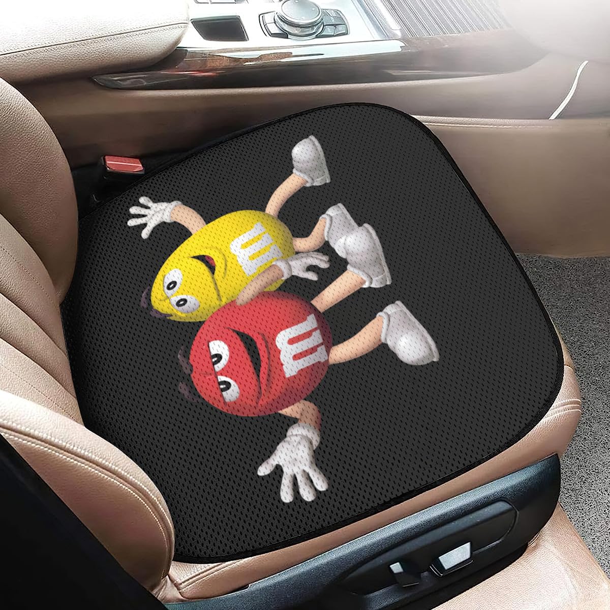 Amazon.co.jp: エムアンドエムズ チョコ 車用アイスシルククッション