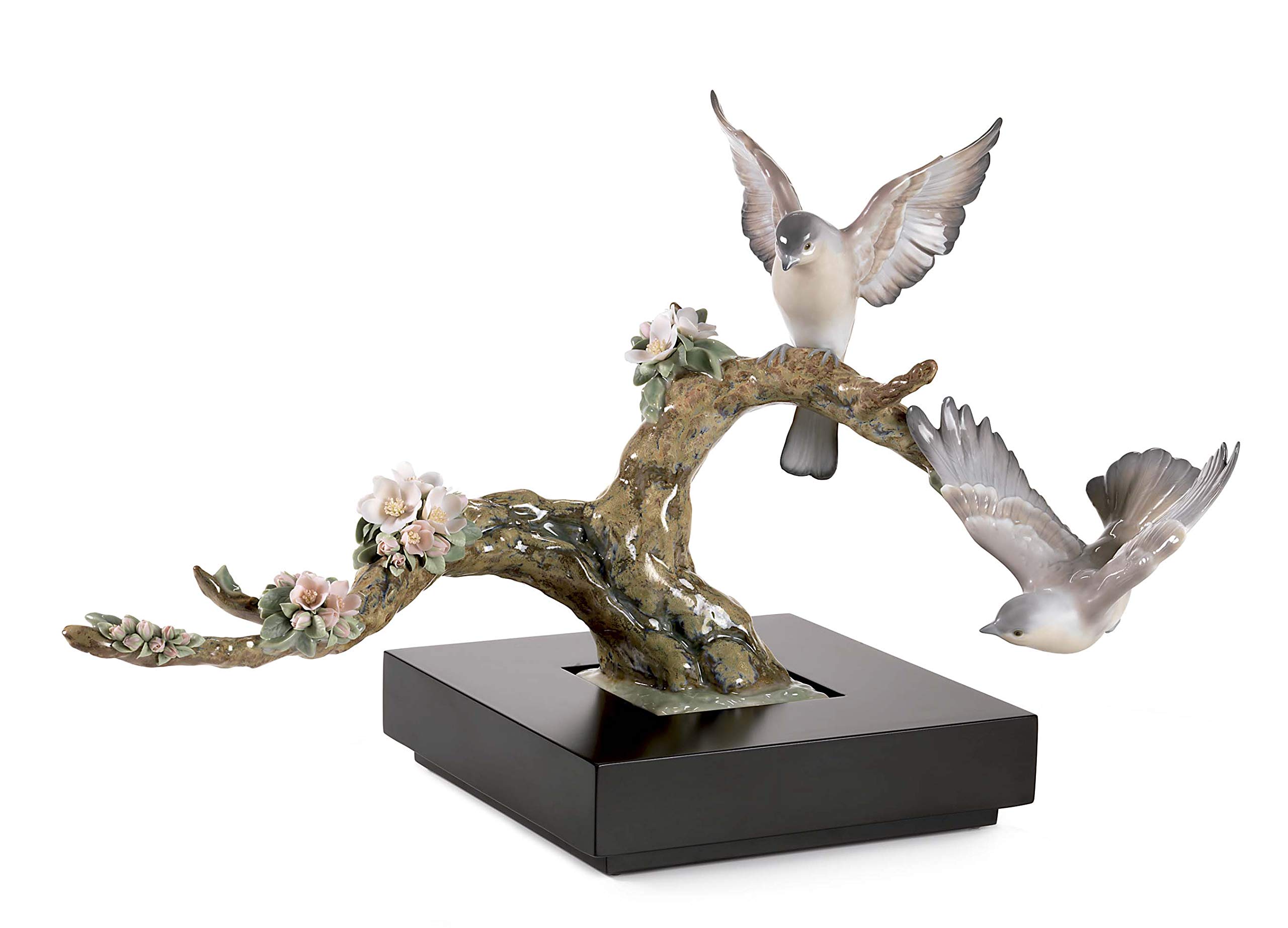 Amazon.com: LLADRÓ Forest Song Birds Sculpture. Porcelain Birds