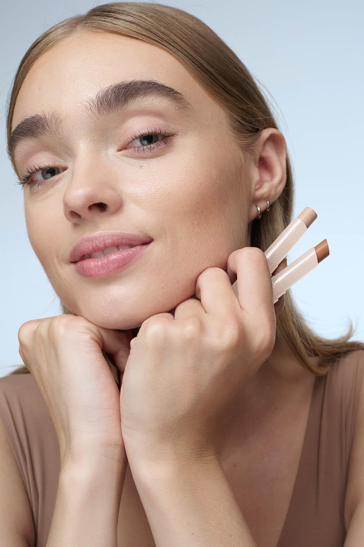 Avon Concealer Stick Kapatıcı Deep - 52N