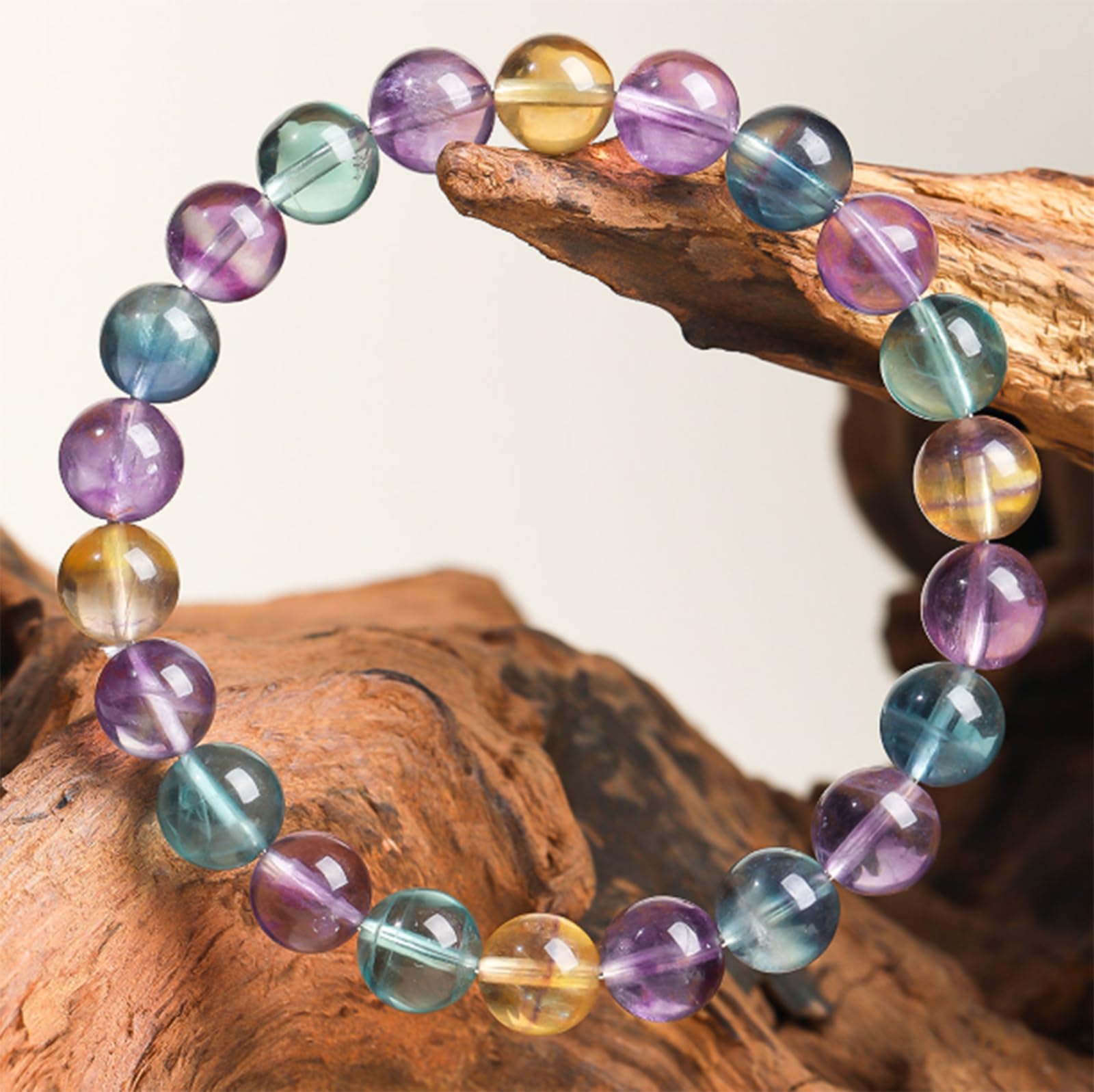 Braccialetto in Fluorite Arcobaleno Fatto a Mano per Donna, Braccialetti Chakra curativi Naturali, promuove Protezione, Coraggio, concentrazione, Equilibrio e Fortuna