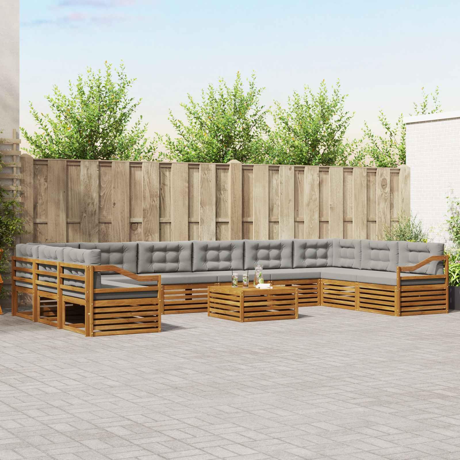 Gartengarnitur 11-teilig aus massivem Akazienholz wetterfestes Design für Terrasse Balkon und Garten, inklusive Tisch, Sofas, Stühlen und Kissen