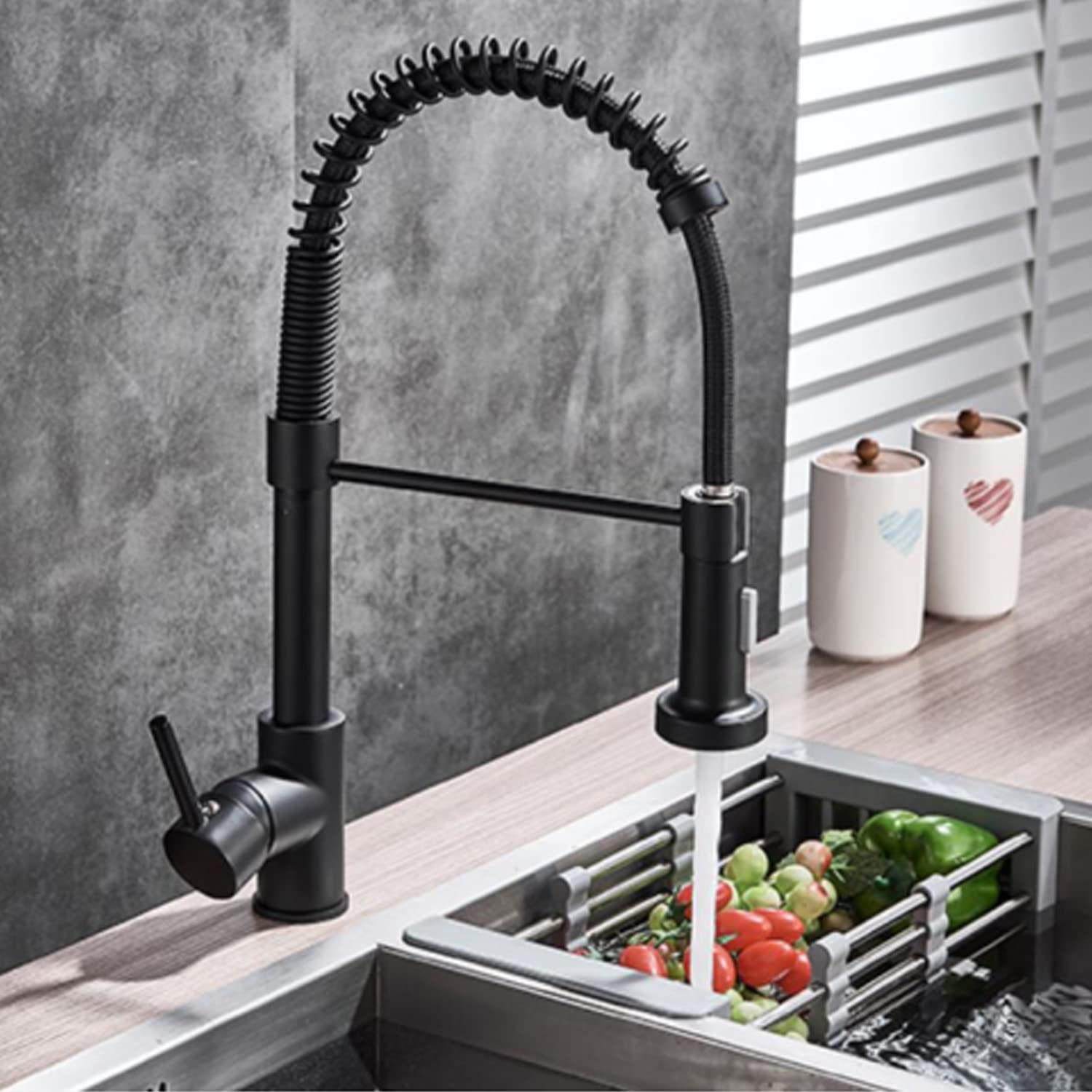 Robinet d'évier de cuisine mitigeur noir mat avec pulvérisateur rétractable