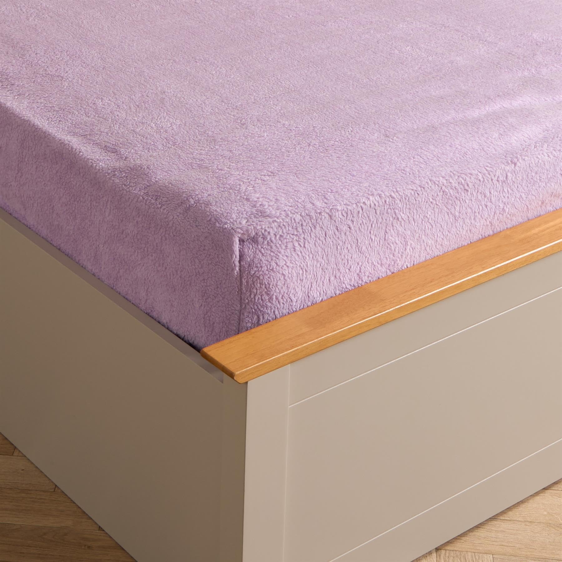 Brentfords Lilac Purple Teddy Fleece Fitted Sheet, Soft Warm Single Fitted Sheet Thermal Luxury Winter Bedding Fluffy Cuddly Teddy Bear Bedding Bed Cover Easy To Use Fit, Lilac
