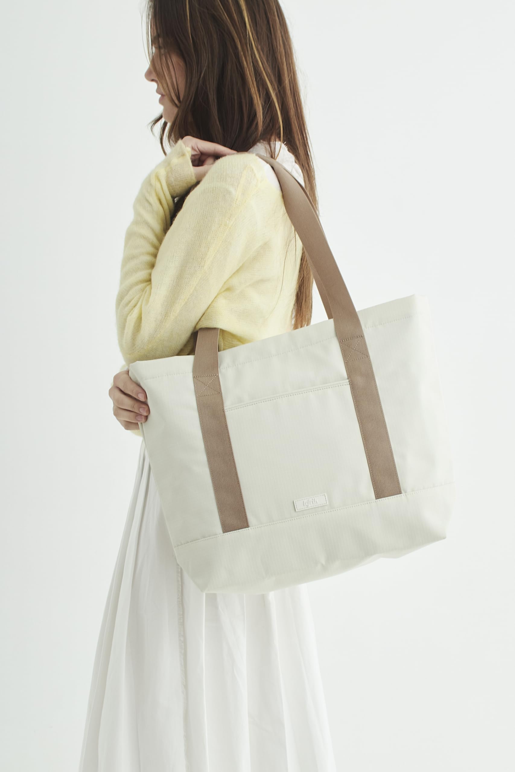 Lefrik - Bolso con cremallera- Strata Tote Bag - Diseño Urbano Minimalista - Para Portatiles de hasta 15,6" (Chalk Ripstop)