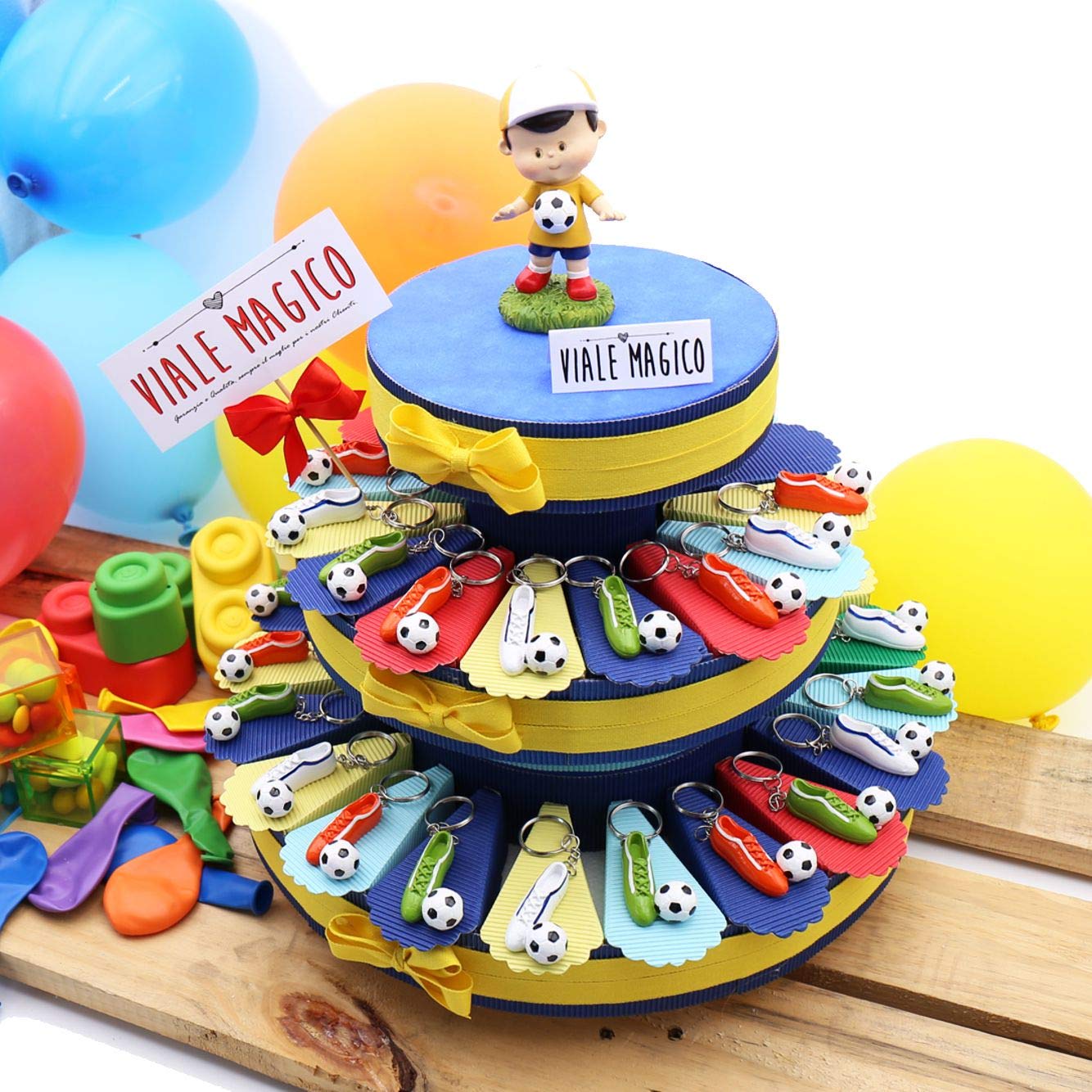 Viale Magico Torta Bomboniere Ragazzo Compleanno Portachiave Scarpetta Calcio Colorate 35 fettine