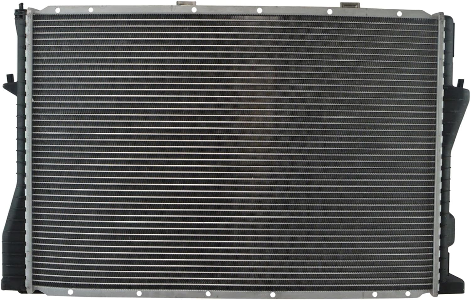 TRQ Radiator 2 Row Aluminum Core Compatible with 01-05 BMW 525i Automatic Transmission 01-03 530i Automatic Transmission 99-00 528i Automatic Transmission 99-03 540i Automatic Transmission