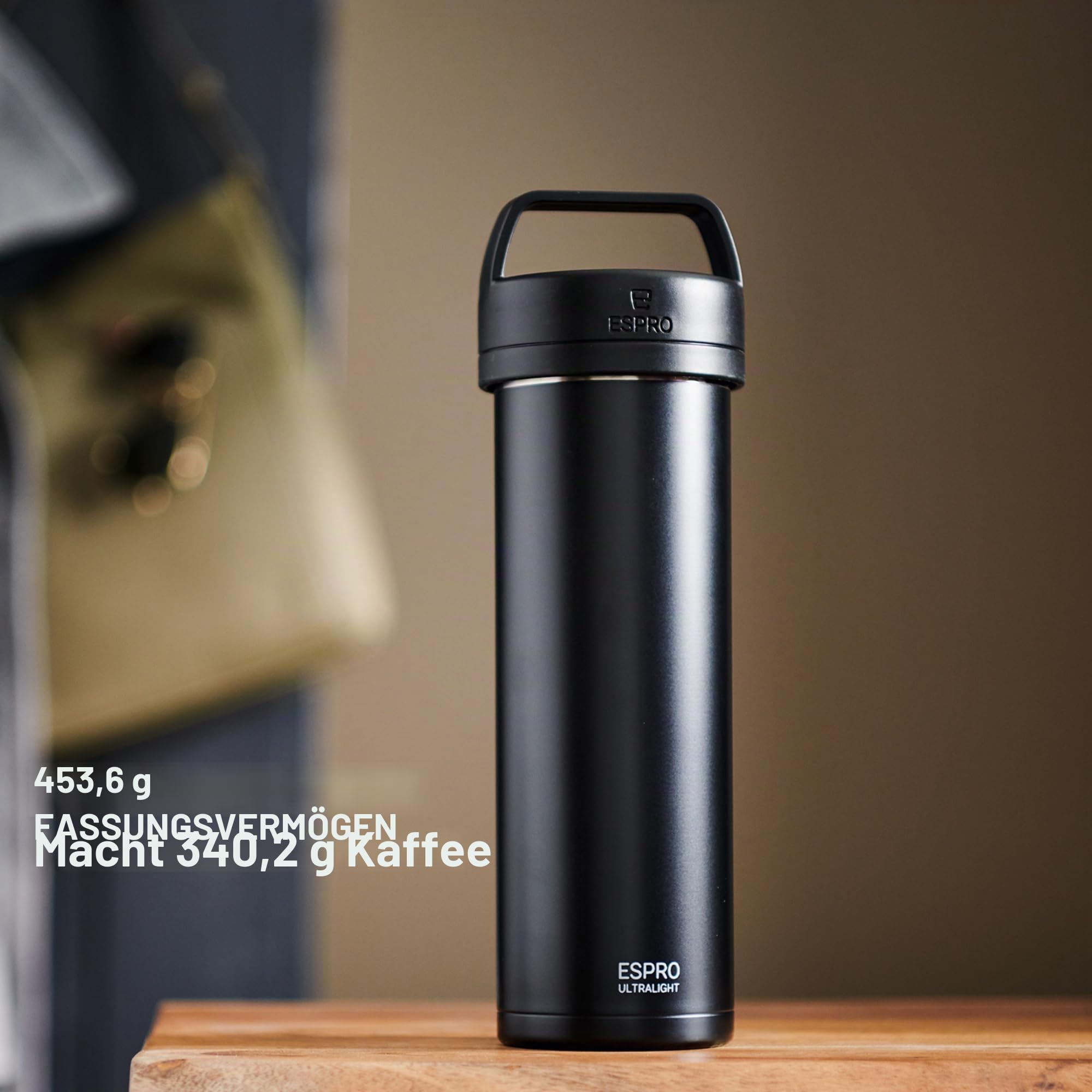 ESPRO – P0 Ultralight – Französische Kaffeepresse für Einzelportionen und leichte Trinkflasche für Reisen, Camping und den täglichen Gebrauch, Edelstahl, vakuumisoliert, 16 oz (Matte Meteorite Black)