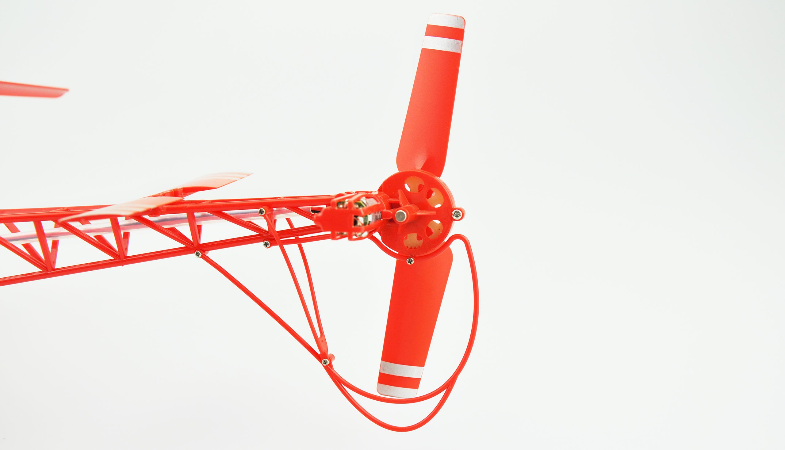 Amewi 25318 helikopter LAMA z automatycznym rozruchem, 4-kanałowy, 2,4 GHz