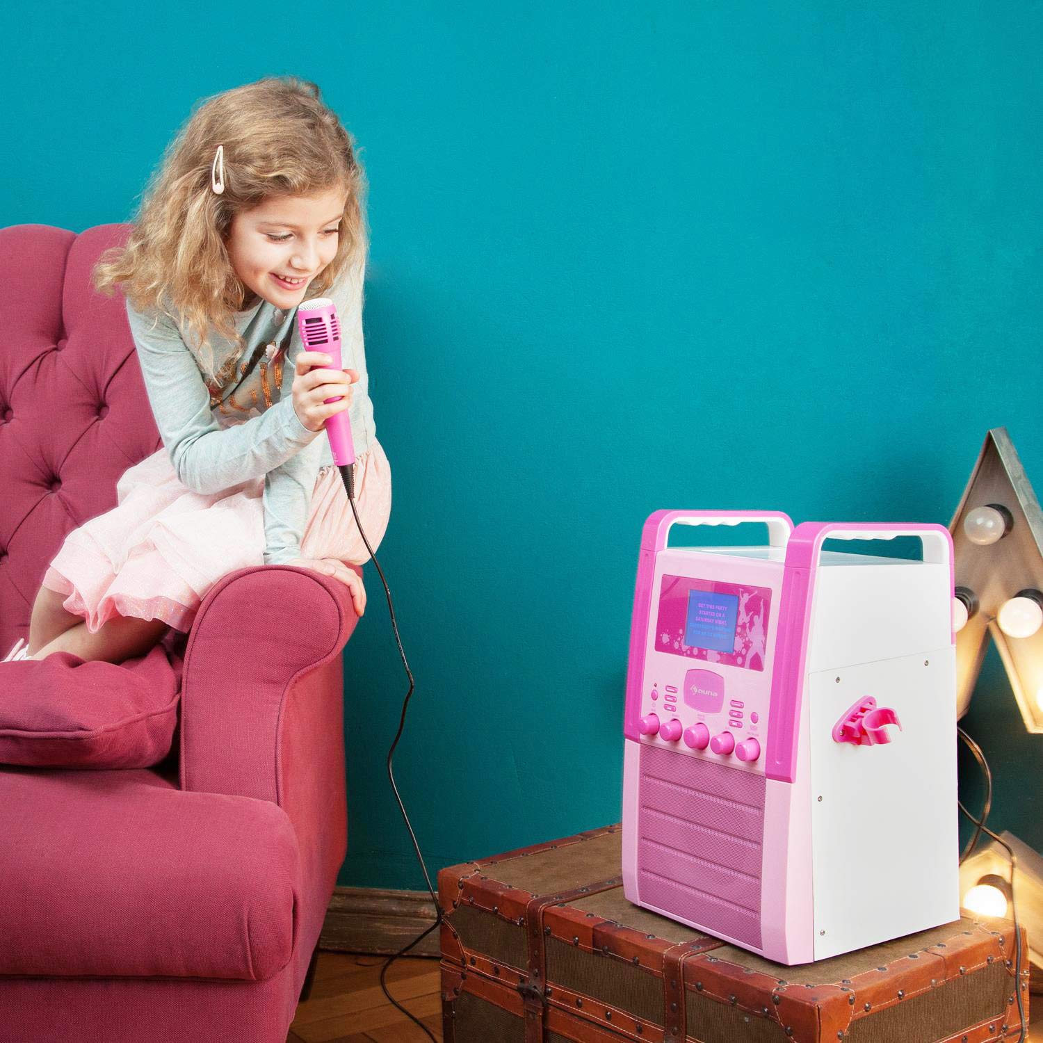 AUNA KA8P-V2 - Impianto Karaoke, Display TFT 3,5'', 2 x Microfoni Dinamici, Altoparlante Incorporato, Uscita Video, CD, CD+G, MP3, Ingresso AUX, Rosa Confetto