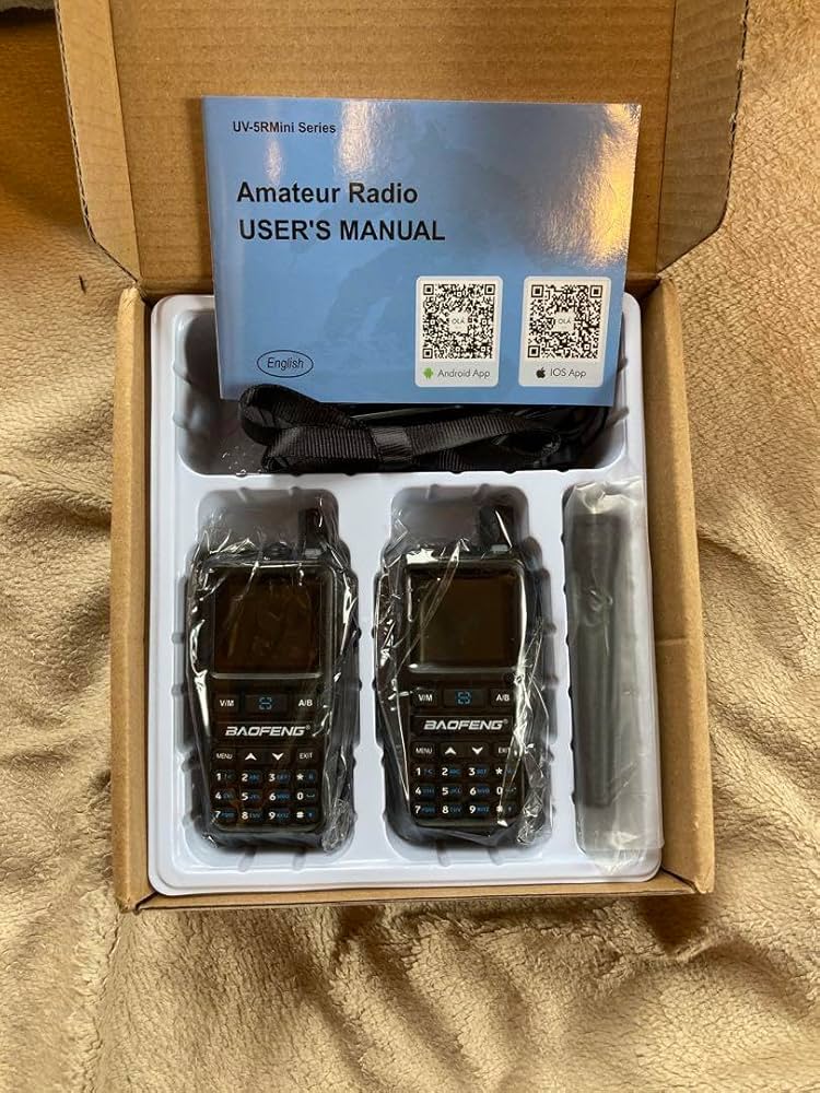 小型広帯域受信機５Ｒmini エアバンドAM ワイドFM 2台（ミニアンテナ付） 小型広帯域受信機5Rmini エアバンドAM ワイドFM 2台（ミニ