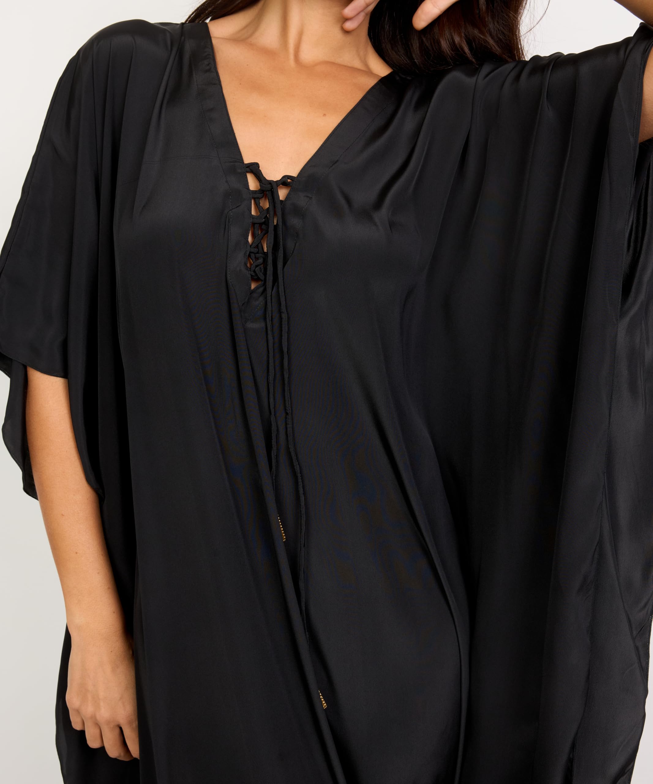 Kaftan de Playa Largo Casual con Cuello V, Detalles de Líneas Decorativas, Estilo Suelto