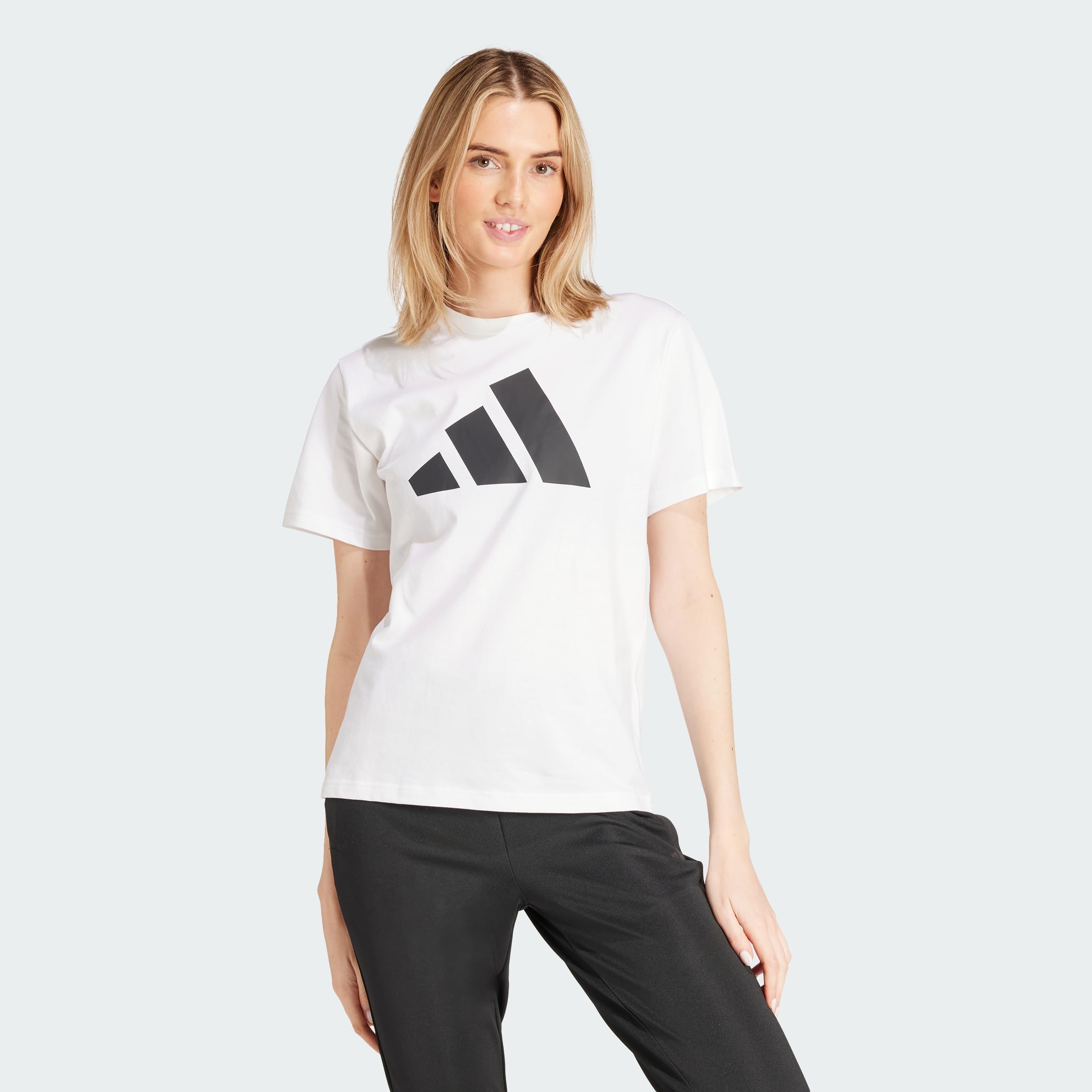 adidas Women's PWR 3 Graphic TEE, White, XS