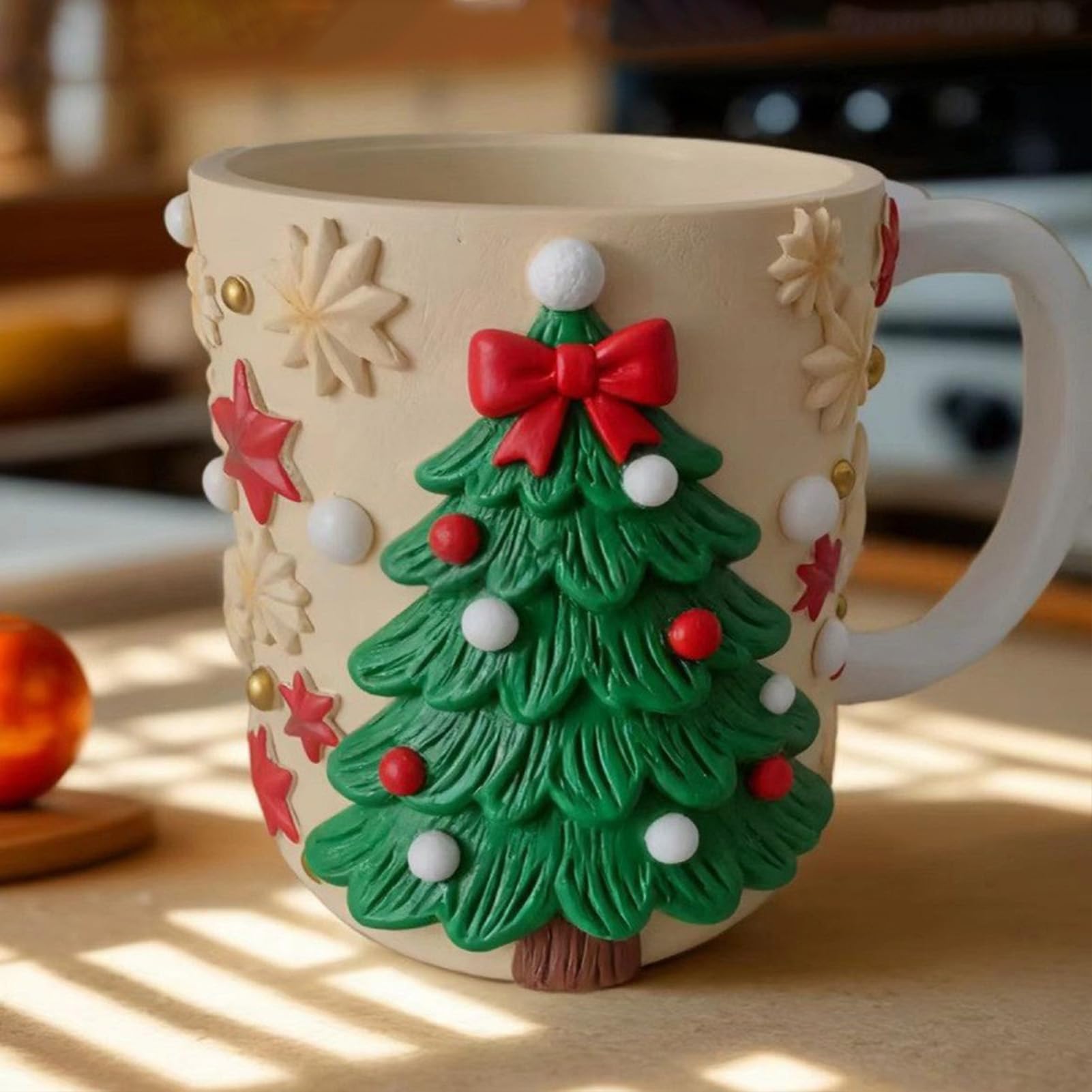 Weihnachtliche Kaffeetassen, 12 x 10 x 8,5 cm, lustige Tasse mit 3D-Festivalelementen, Keramikbecher für , Latte, Tee, Harzornamente für Zuhause, Tischplatten und Partydekoration, 4 Stück