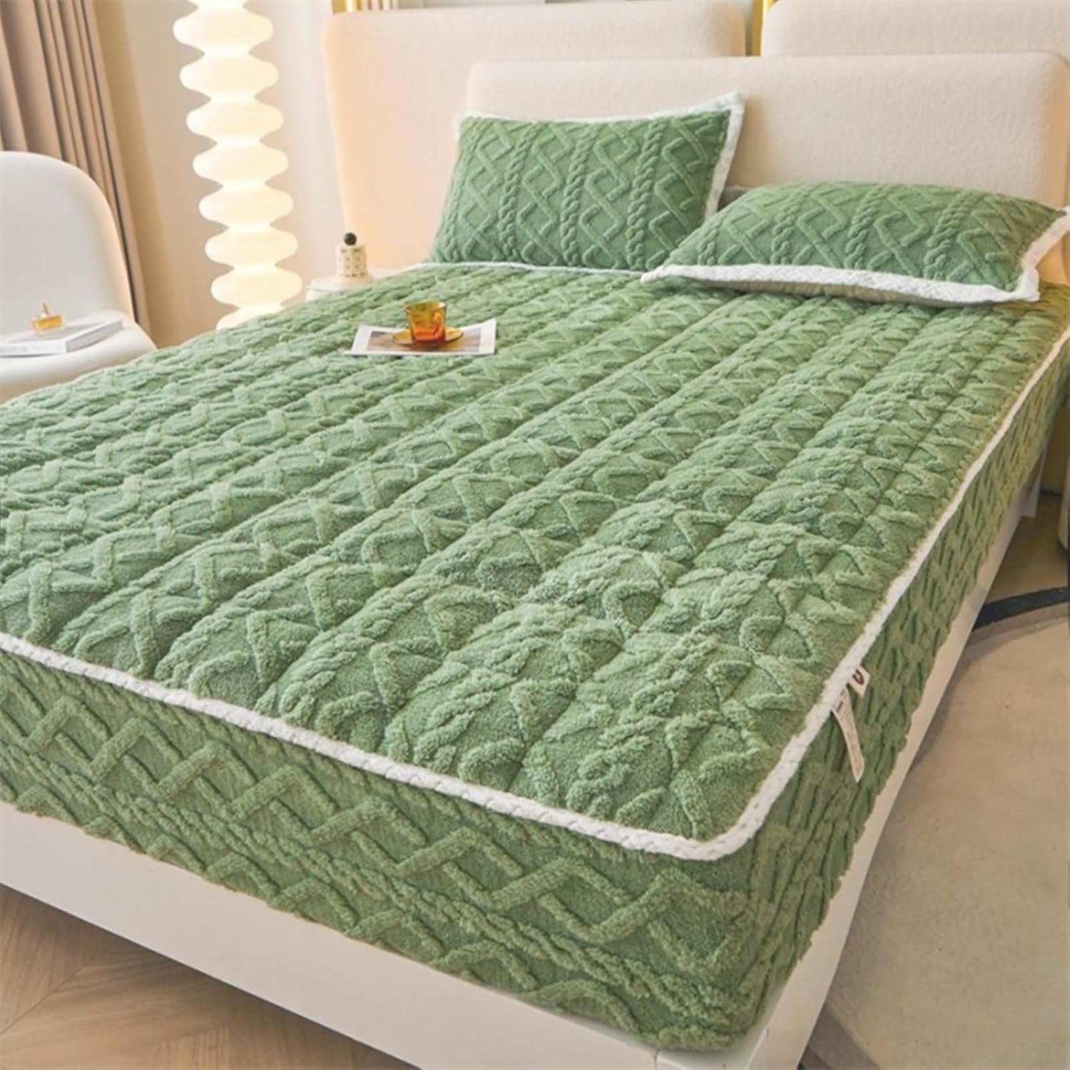 Deep Fitted Sheet Queen, Flannel Solid Color with Rhombus Pattern Fitted Sheet, Easy Care | Green, Queen (150x200cm)