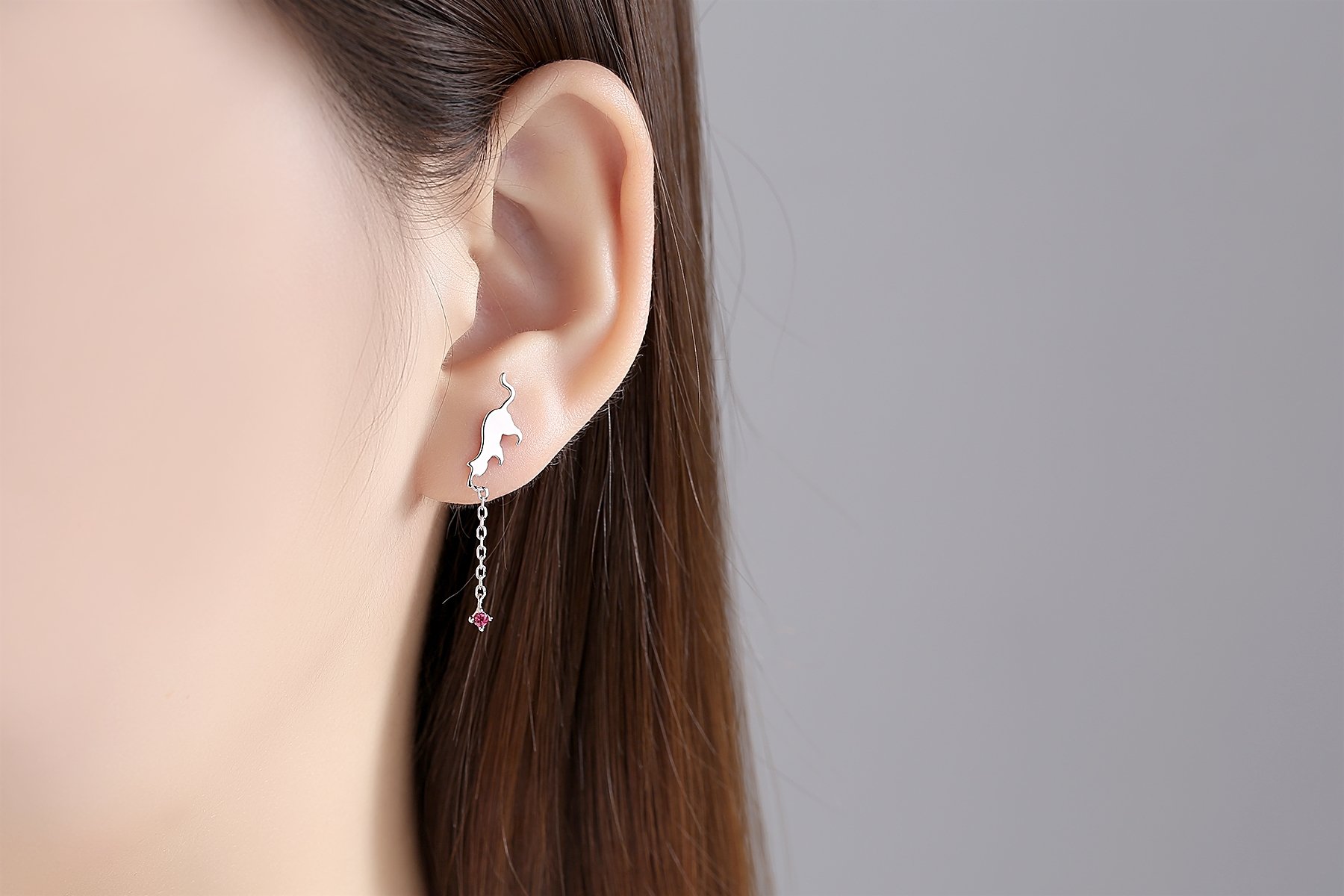 Image secondaire de VIKI LYNN Boucles d’oreilles pendantes chat mignon boucle d’oreille clou en argent fin 925 et zircon rouge cadeau noël anniversa