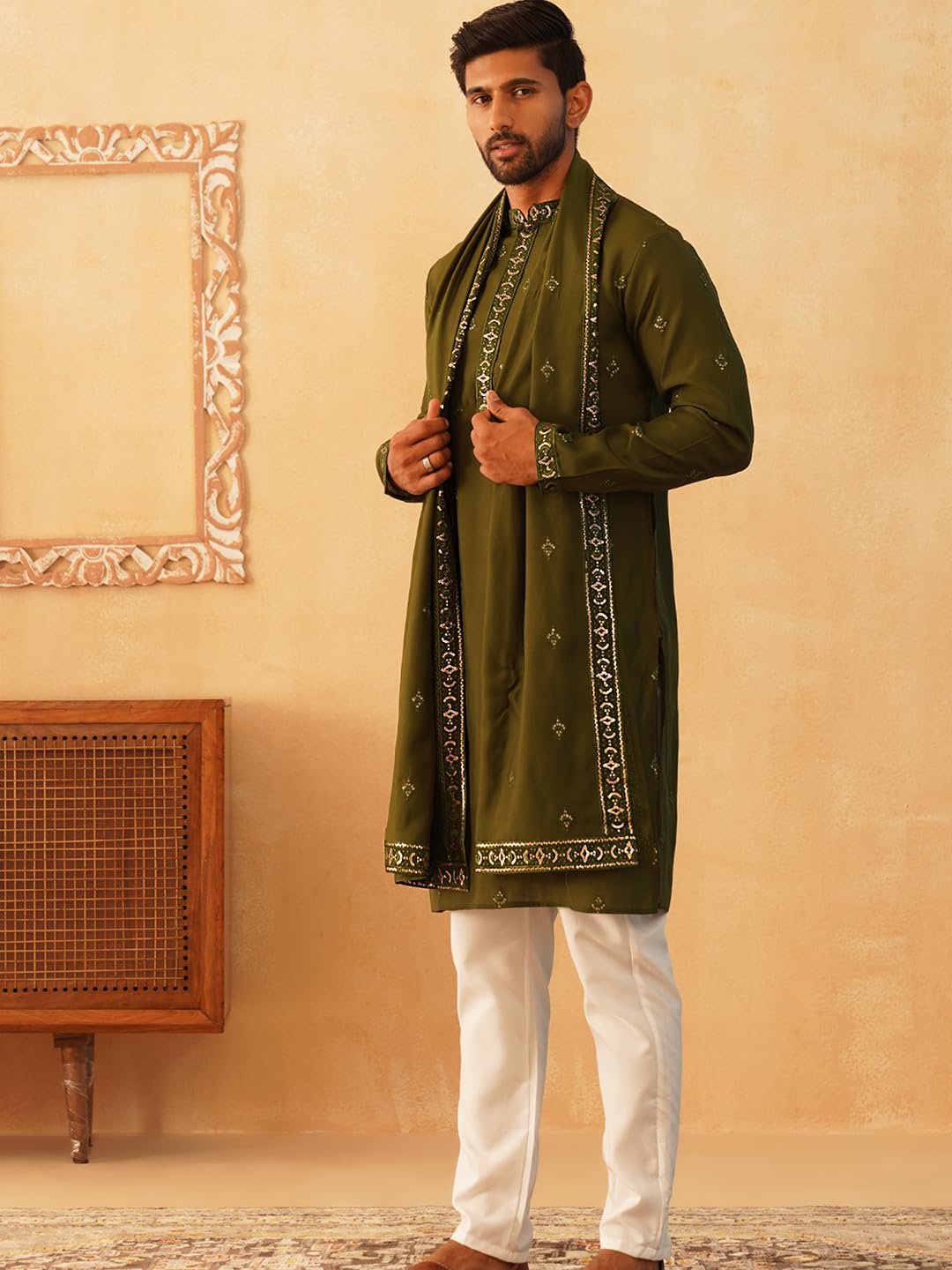 Jompers Men's Olive Embroidered & Sequin Kurta Pyjama With Dupatta. (Olive, M)