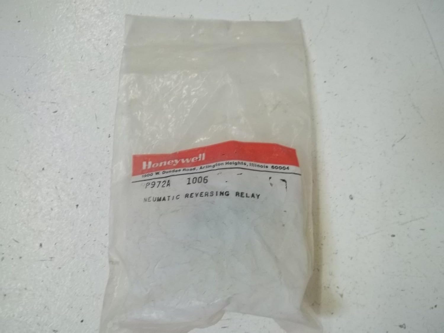 Honeywell, Inc. RP972A1006 RP972 Pneumatic Reversing Relay Electronic Relays