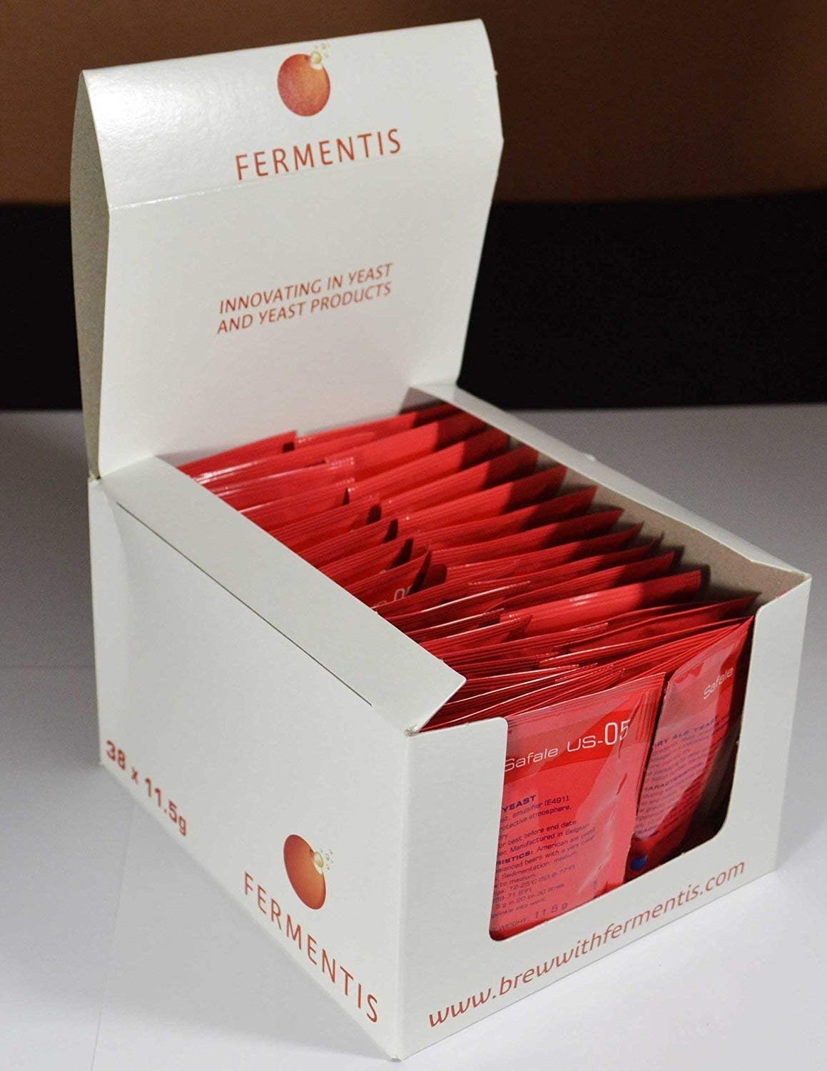US-05 Fermentis Safale Beer Brewer"s Yeast 38-Count Retail Boxed Case