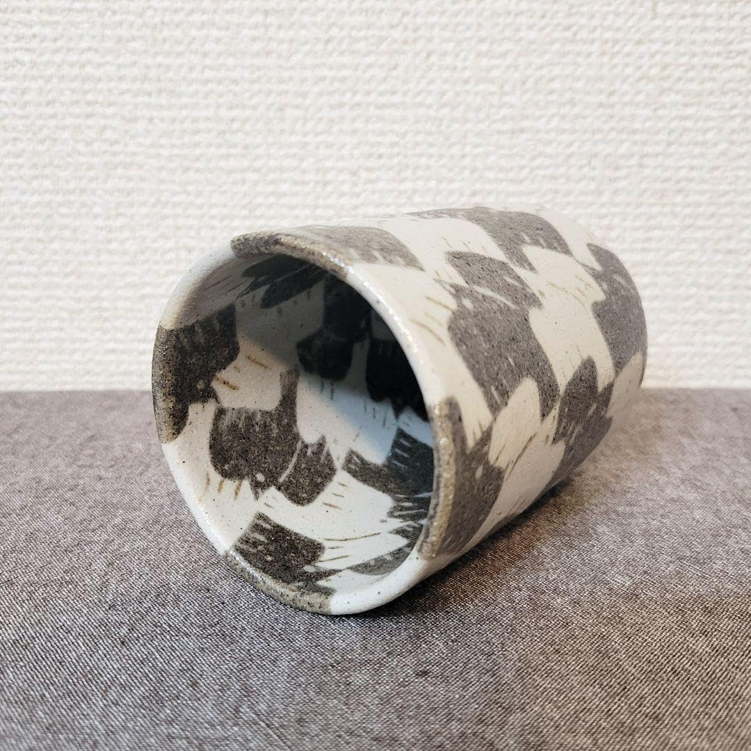 Amazon | 千田義昭 練り込み 益子焼 カップ | ノーブランド品 | 湯呑み