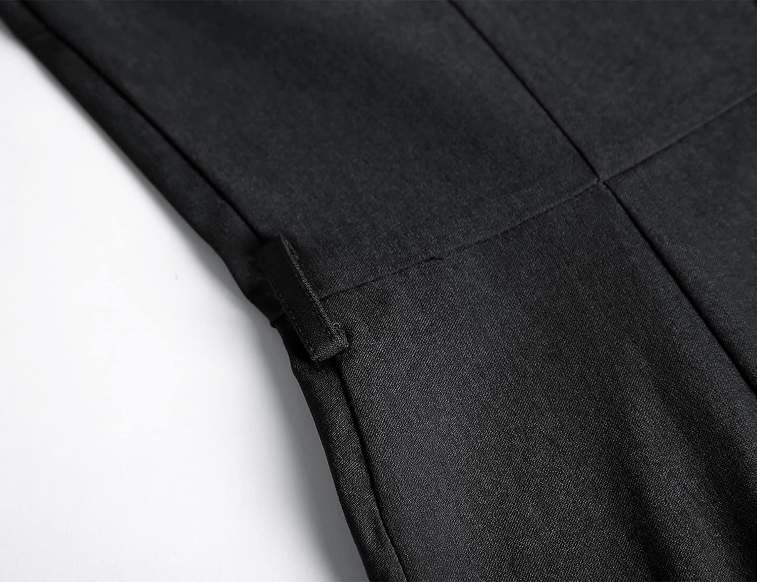 MUXXN Women's Audrey Hepburn 1960s Half Sleeve Formal Work Dress with Belt - Image 6