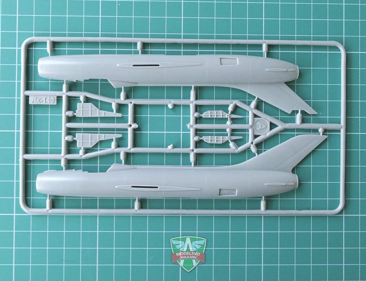 Amazon | モデルズビット 1/72 ロシア ヤコブレフYak-140 試作超音速