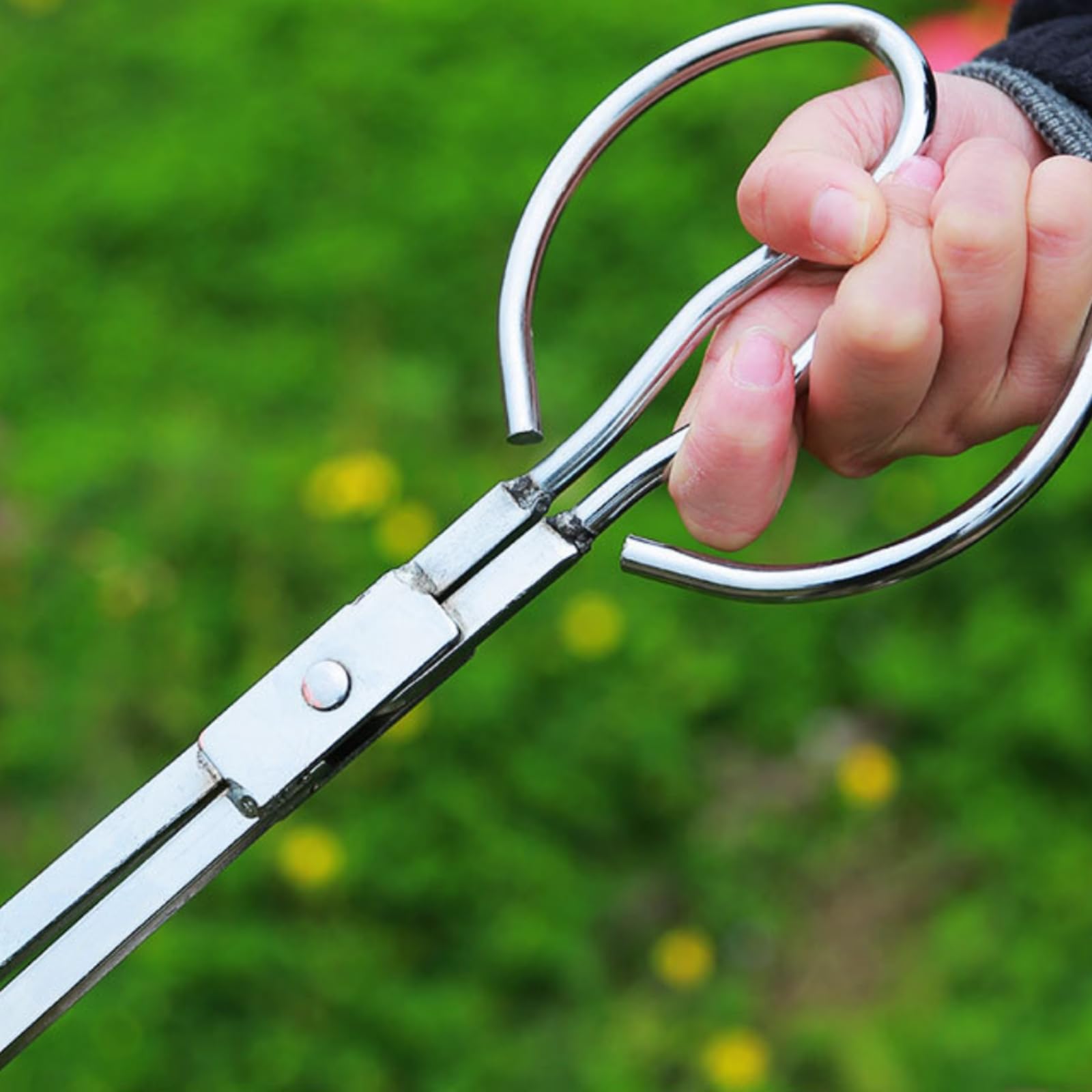 predolo Épuisette de Pêche Extérieure Épuisette Filet Métallique Panier Circulaire Maille Fine INOX Manche Long Prise Confortable Crevettes Poissons Adaptée aux Ports Lacs, 60 Cm