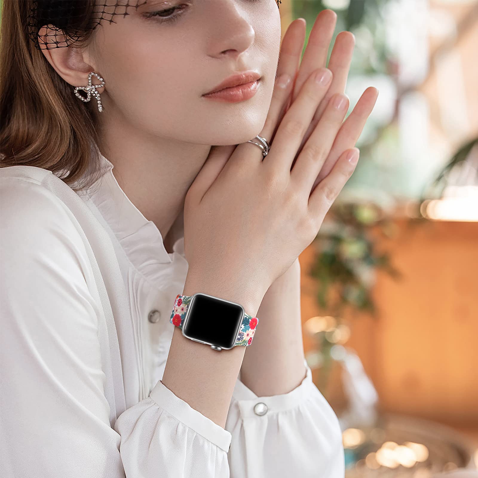 Foxibands Cinturino Floreale Per Apple Watch 38-45 Mm - Silicone Morbido Con Ragno Gotico, Regolabile, Per Serie 1-9 E SE, Nero