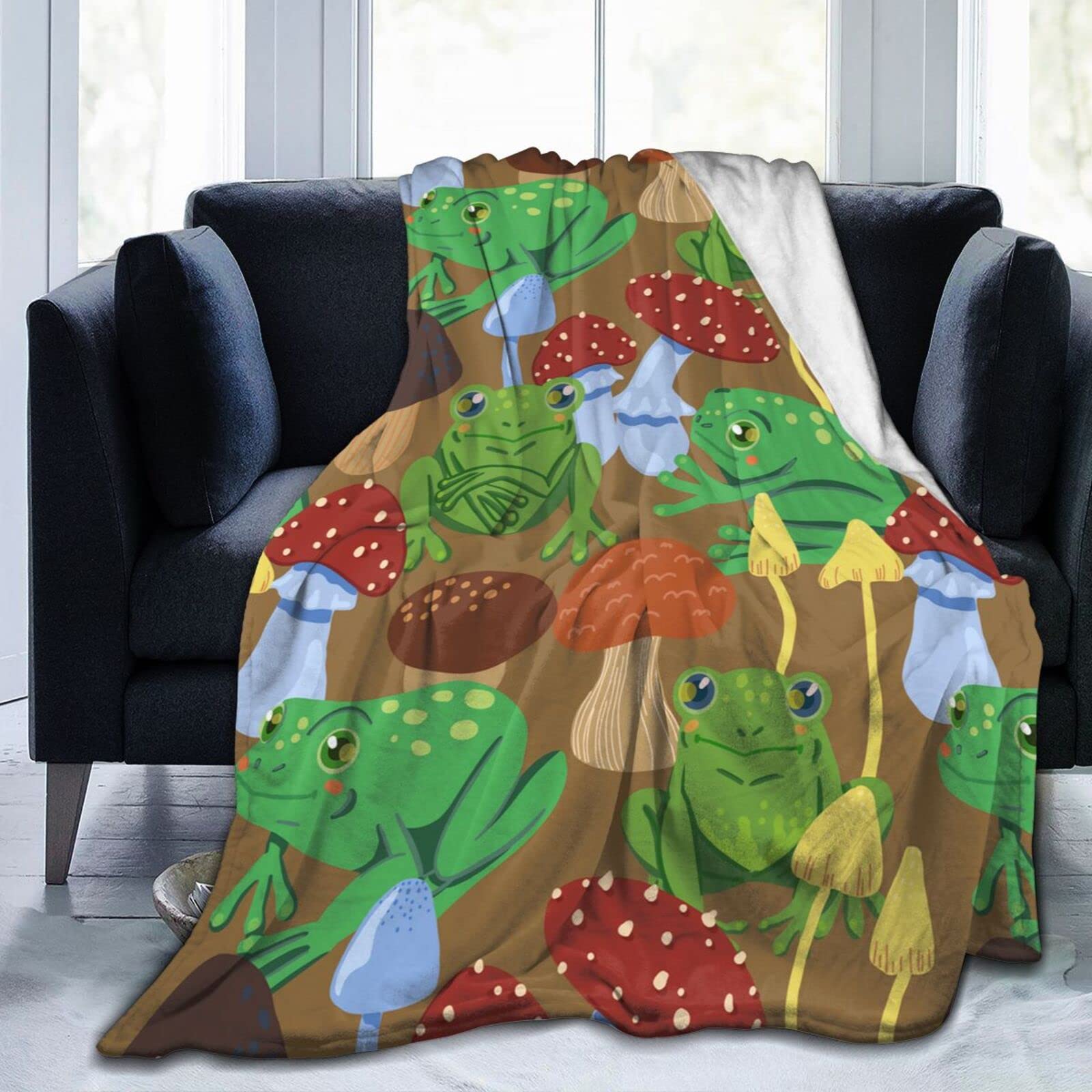 Lsjuee Cute Frogs and Mushrooms Throw Blanket Soft Cozy Lightweight Blankets Funny Frog Print Flannel Blanket for Sofa Couch Bed Office 50"X40"