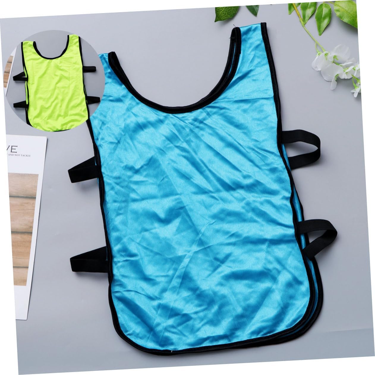 Outanaya 12pcs Boys and Girls Football Vest Youth Practice Mesh Training Vest Boy Girl's Summer for and Fluorescent Light