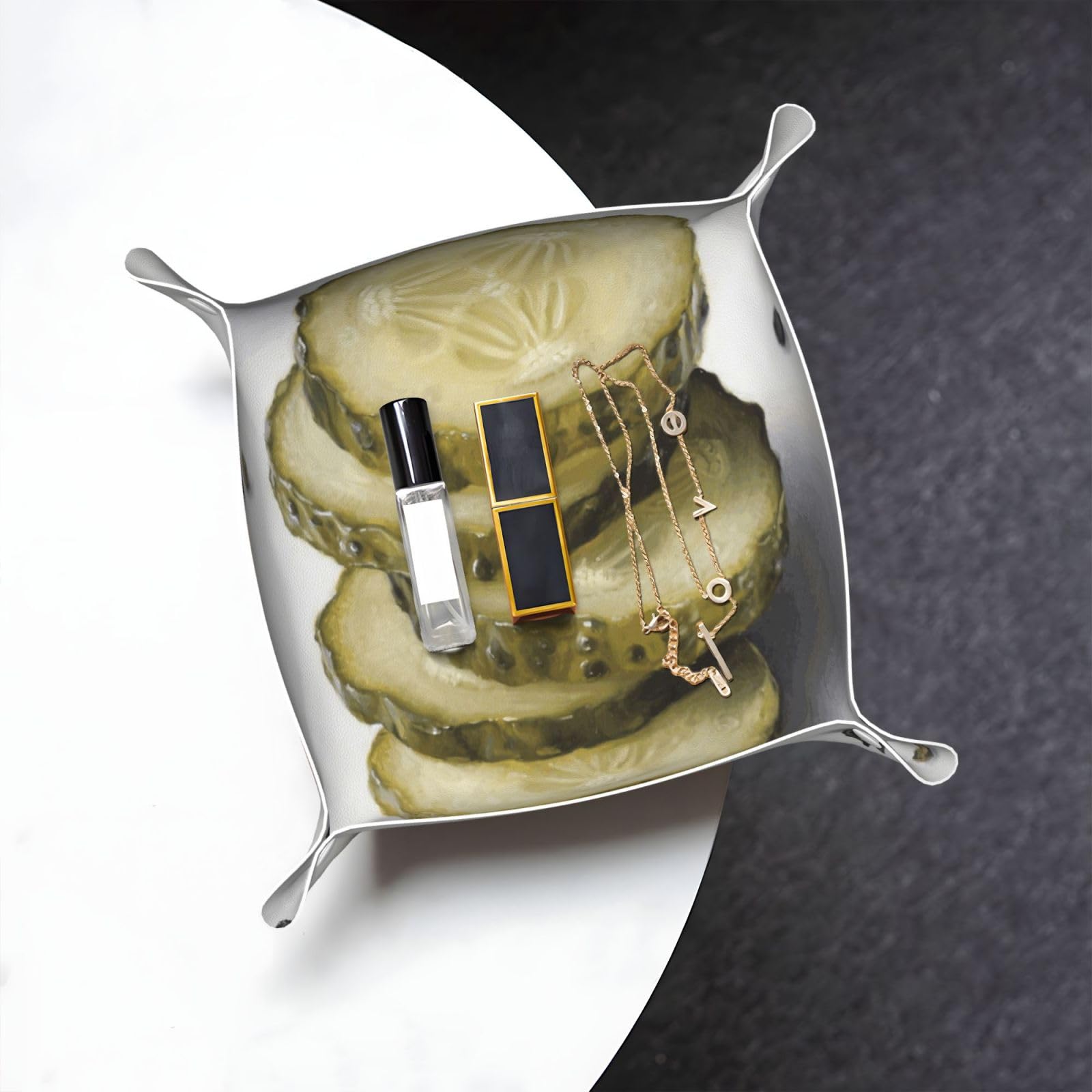 Pickle Valet Tray Organizer Pu Leather Travel Catchall Tray Organizer Portable Jewelry Tray Storage Keys Tray for Entryway Table Coins Watches Candy