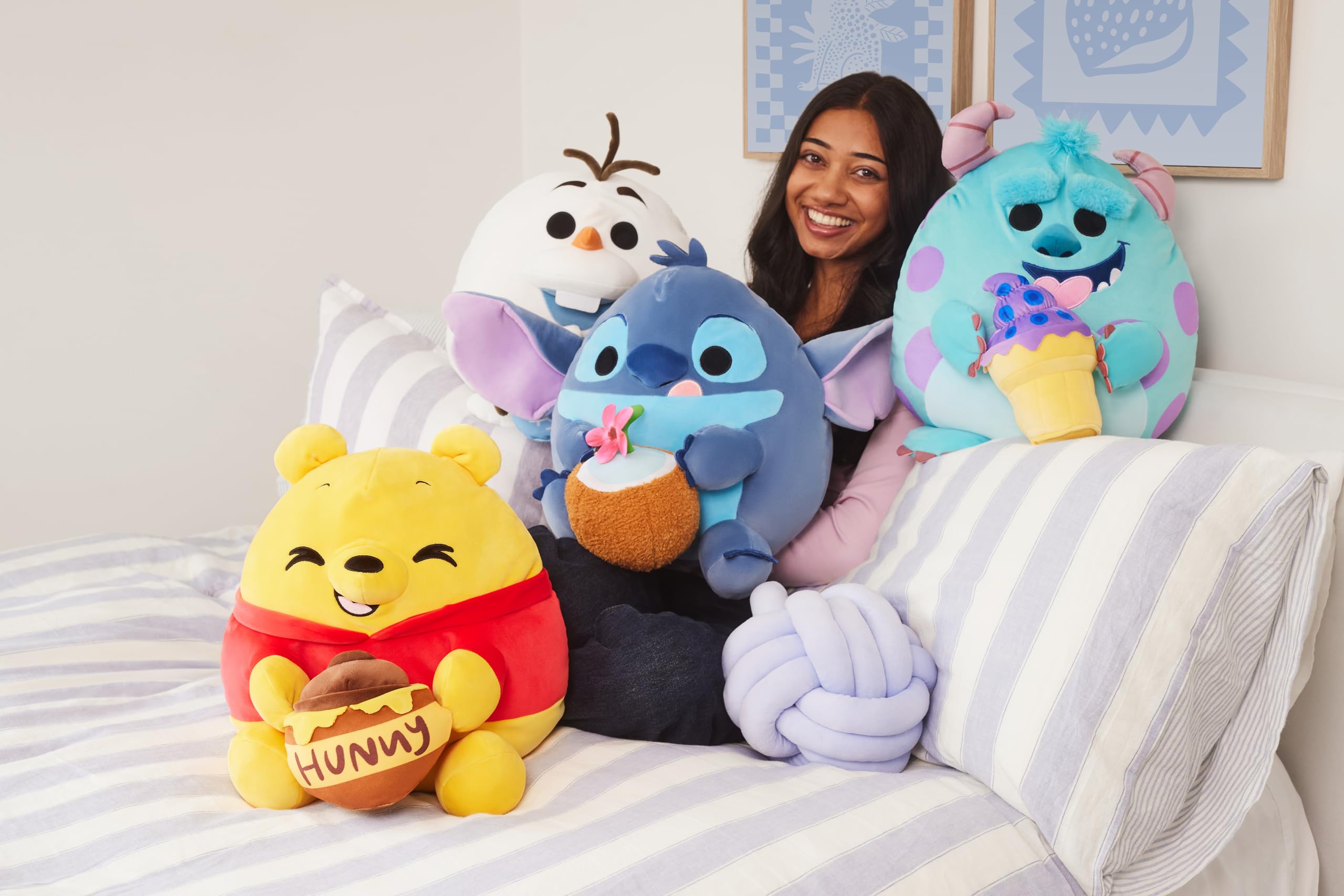 Snackles Collection Snapklik.com : Snackles Disney 14-inch Plush (Alien) By ZURU, Plush