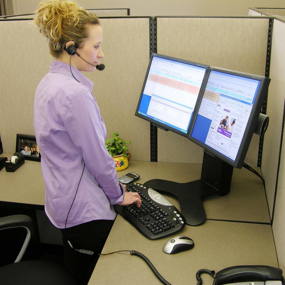 Amazon | Ergotron LXトリプルディスプレイリフトスタンド(ブラック