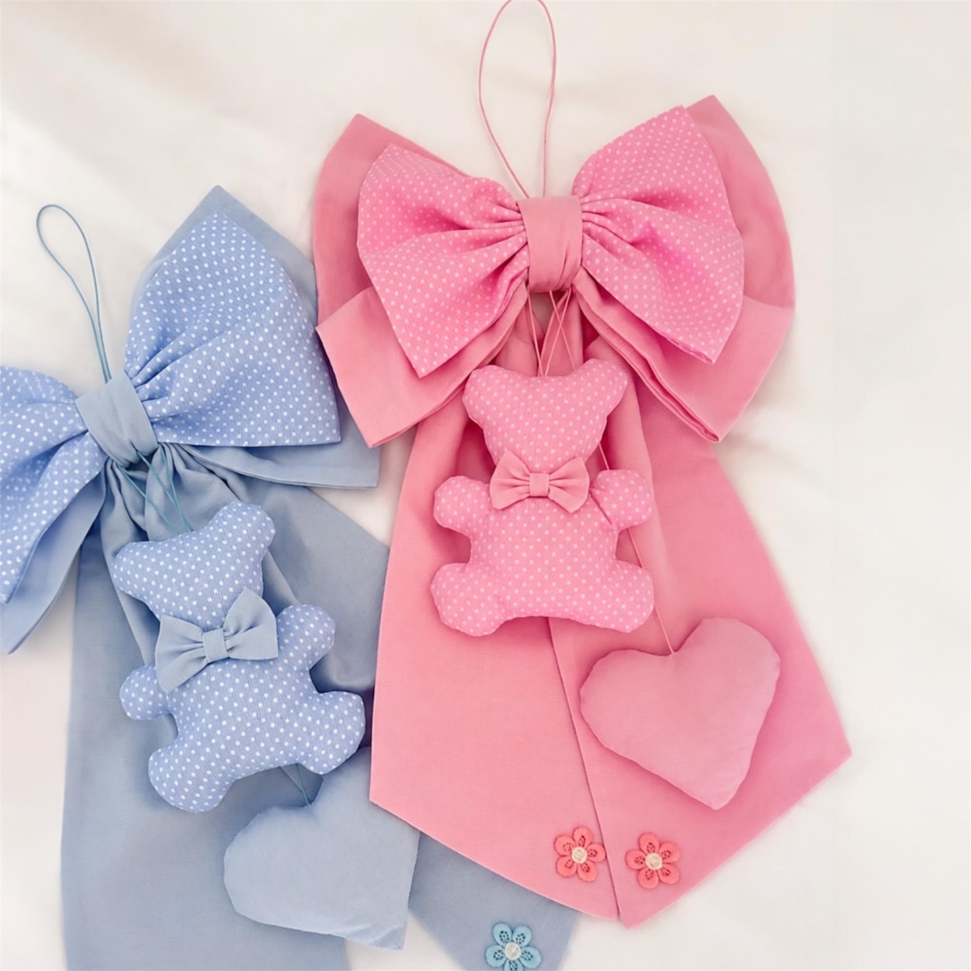 Fiocco Nascita in tessuto di Cotone, con Orsetto e Cuore, 30x50 cm, Decorazione Artigianale (Rosa)