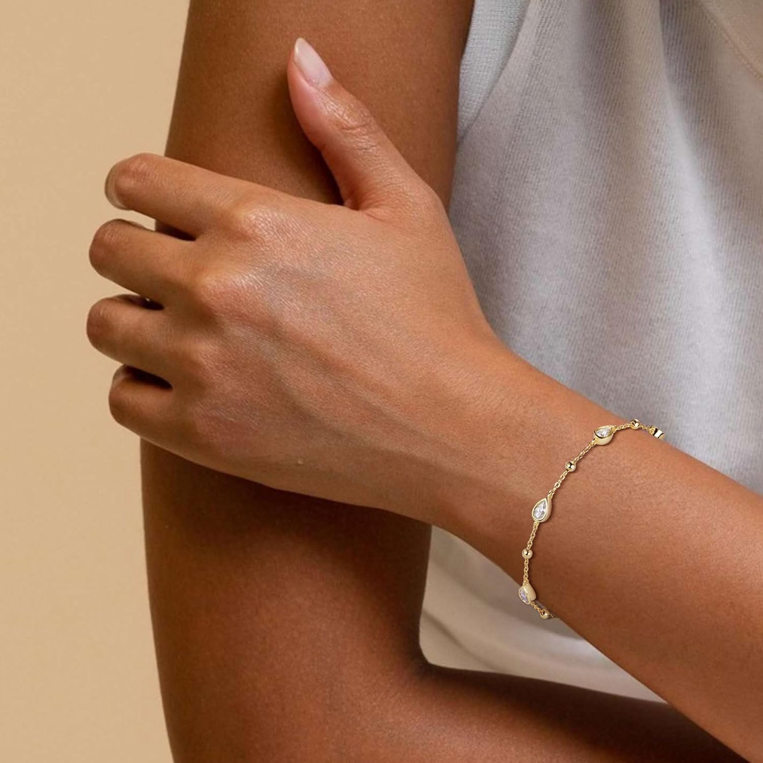 Pear Moissanite Link Bracelet, 1.75cttw D Color VVS1 925 Sterling Silver Adjustable 5-Stone Pear Bracelets for Women Mom Wife Birthday Jewelry Gifts - Image 2