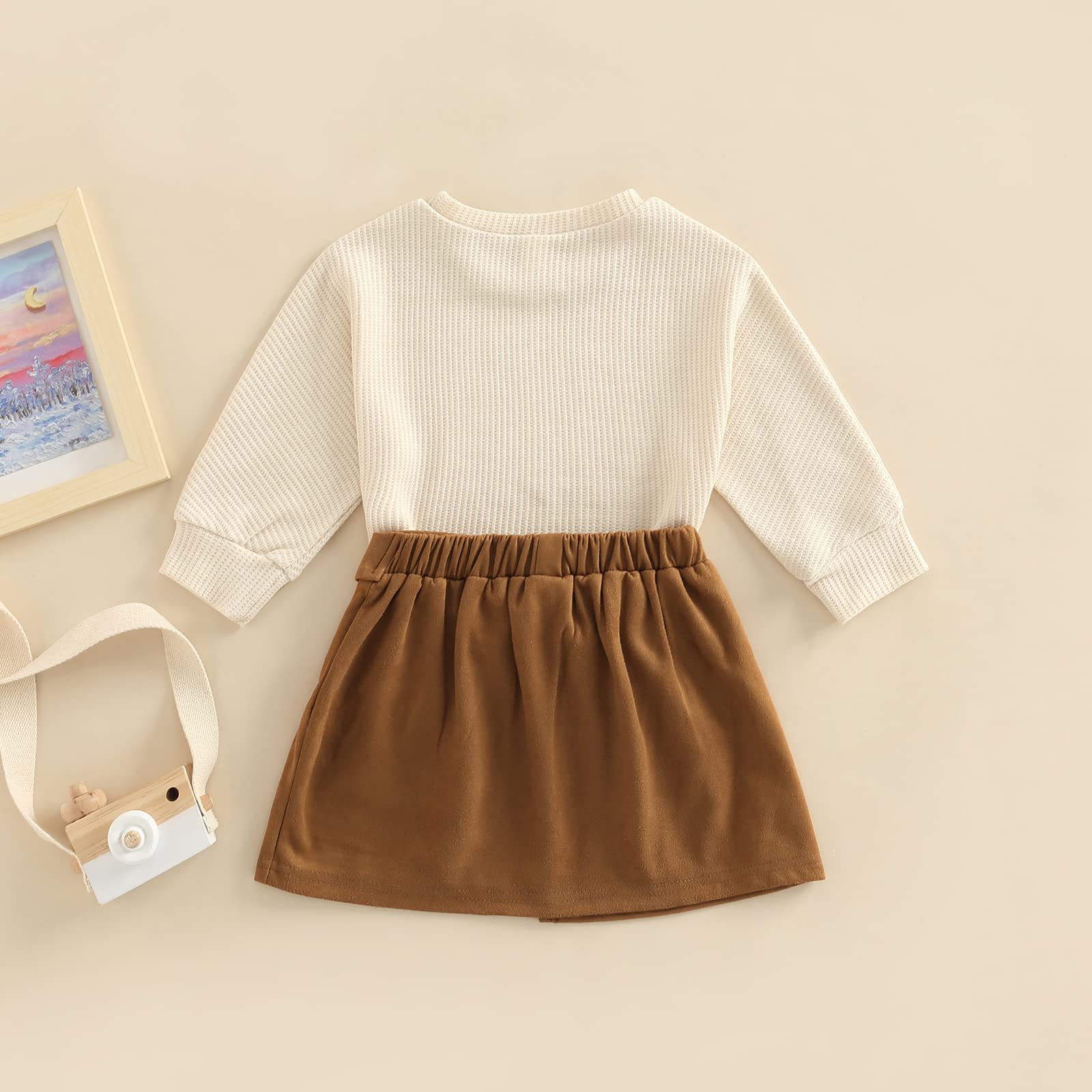 Set di 2 vestiti da bambina per autunno e inverno, a maniche lunghe, con pompon, maglia a maglia, maglione, gonna con bottoni, 2 pezzi