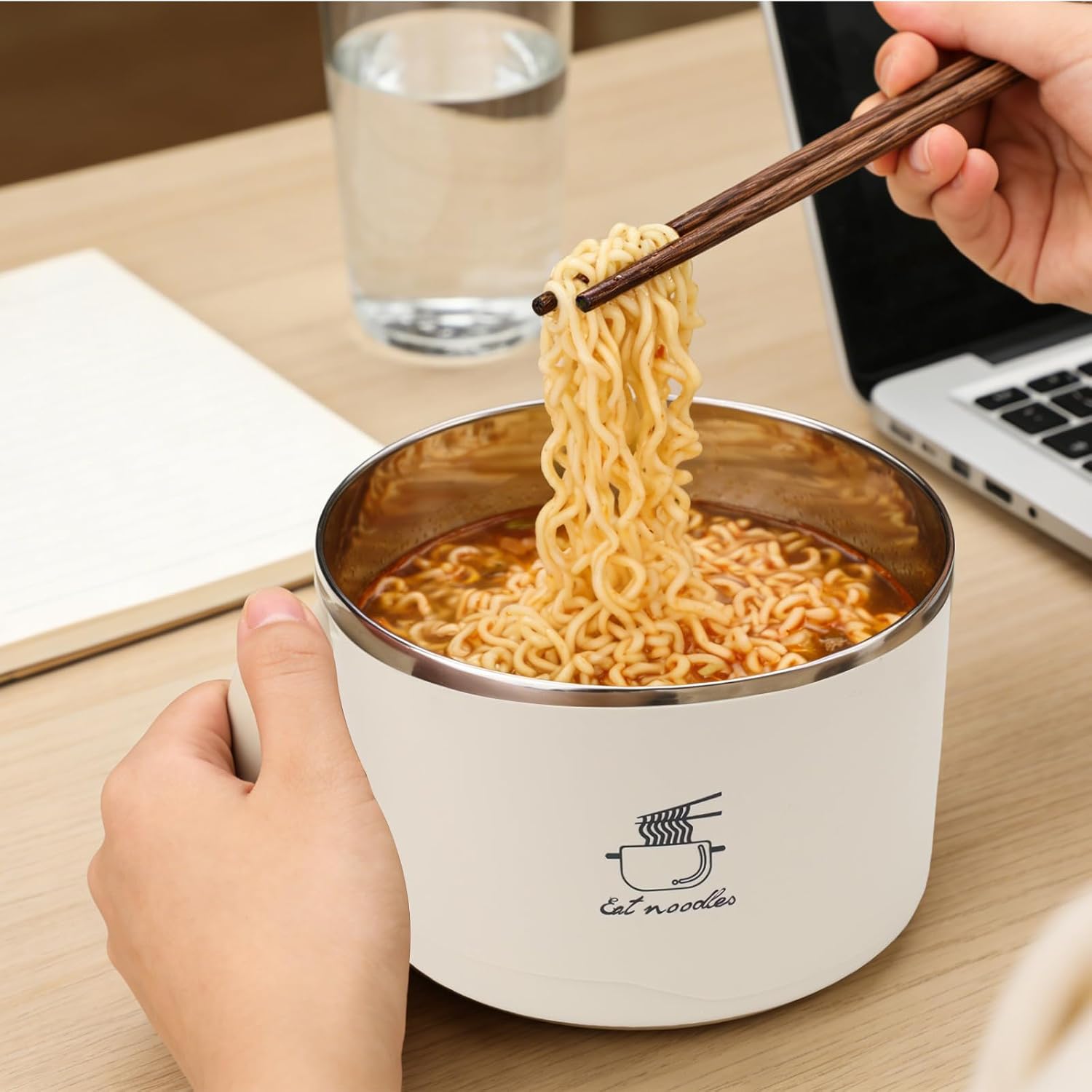 Noodle Bowl with Lid & Handle, 37.1 Oz, Stainless Steel Liner & PP, White