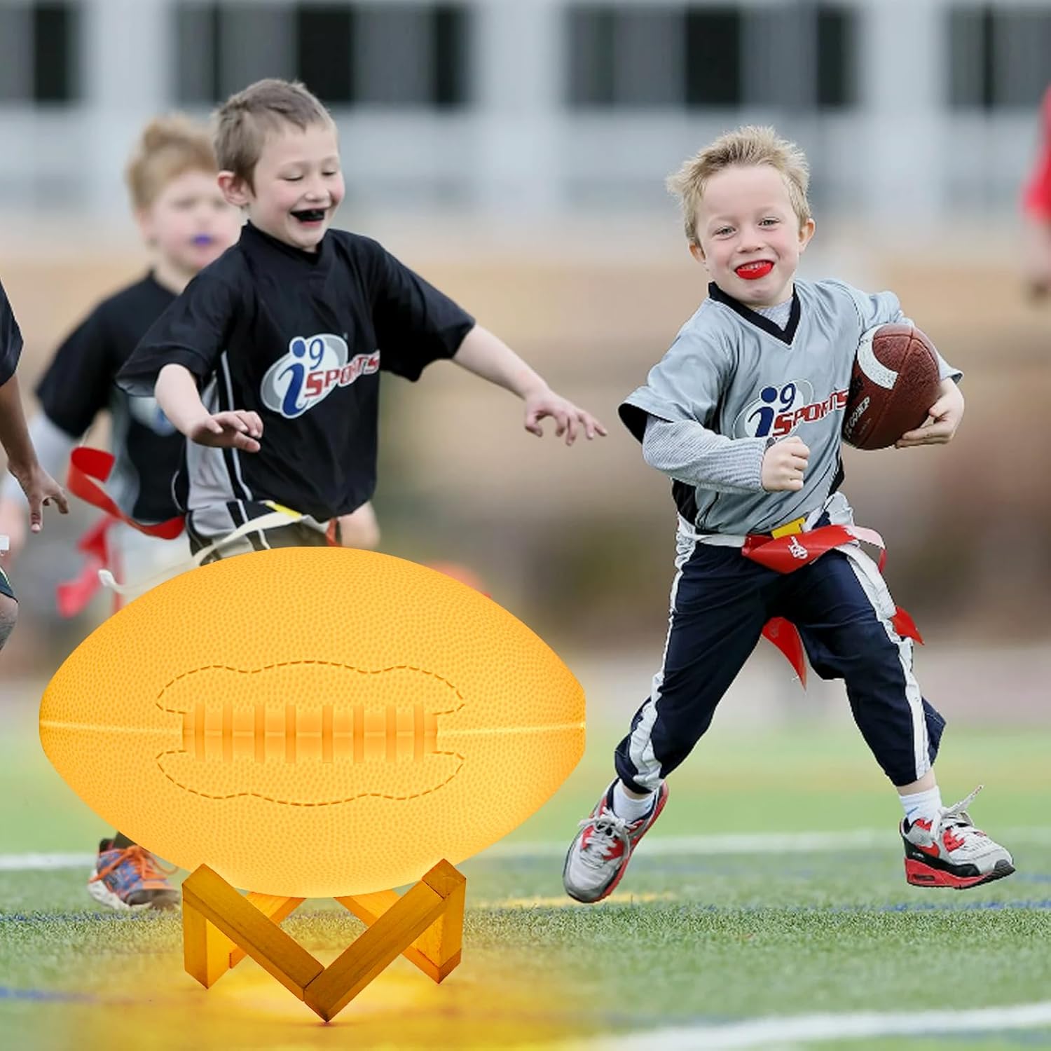Football Night Light, Football lamp Light for Kids Room with Remote Control 16 Colors Changing Sport Fan Room Decoration Gifts for Boy