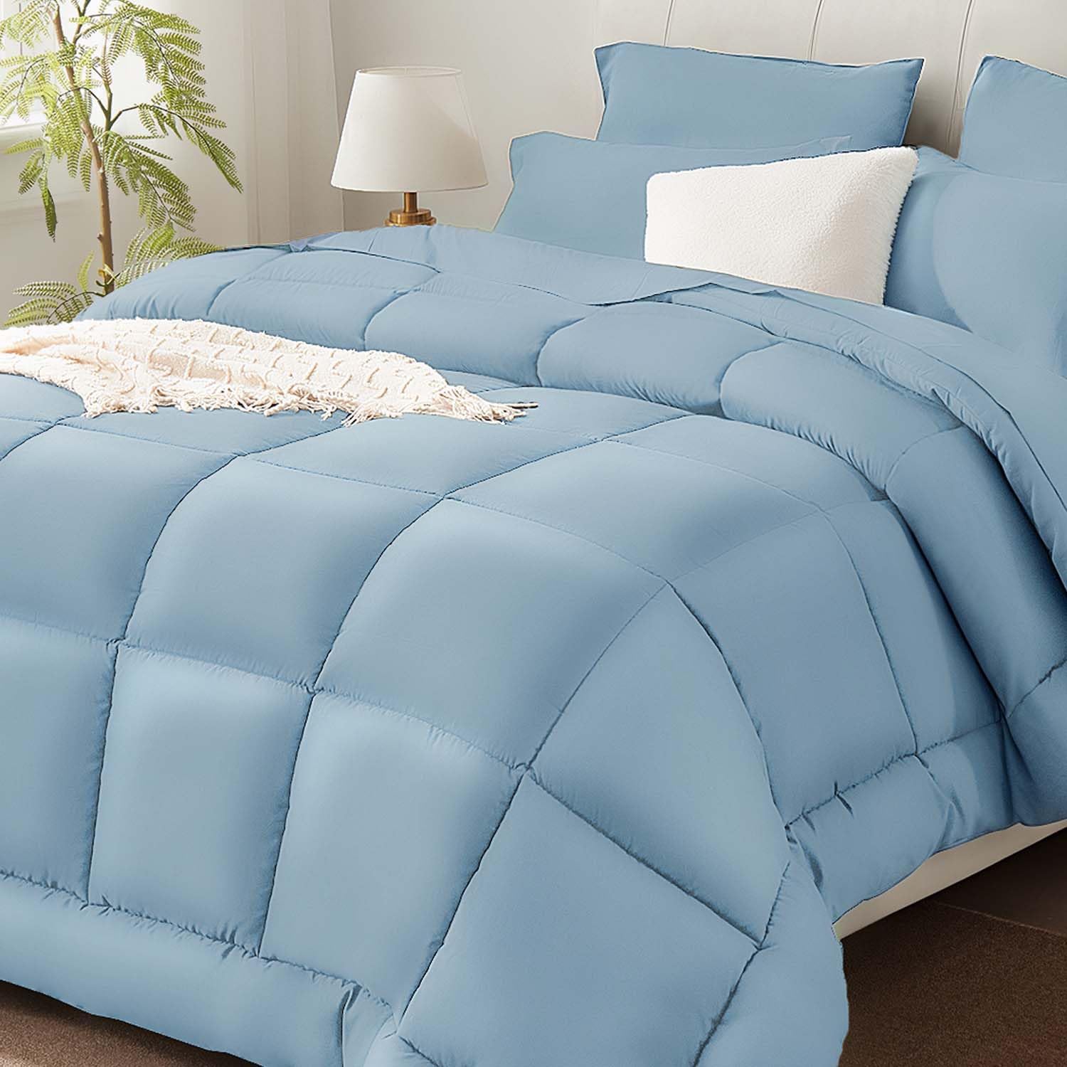 SunStyle Home Light Blue Full/Queen Comforter Set - 7 Pieces Bed in a Bag, Lightweight Goose Down Alternative Bedding Sets with All Season Comforter, 1 Flat Sheet, 1 Fitted Sheet, 4 Pillowcases