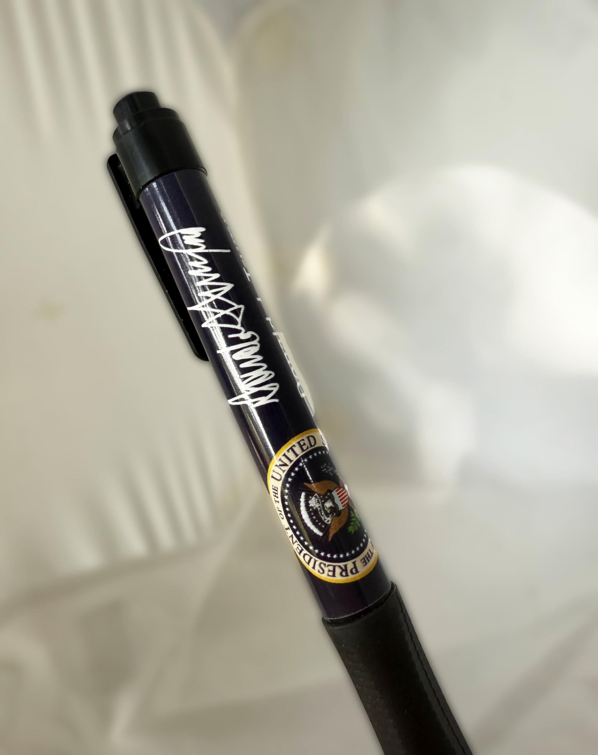 Amazon.co.jp: ドナルド・J・トランプ大統領署名クリックスタイル