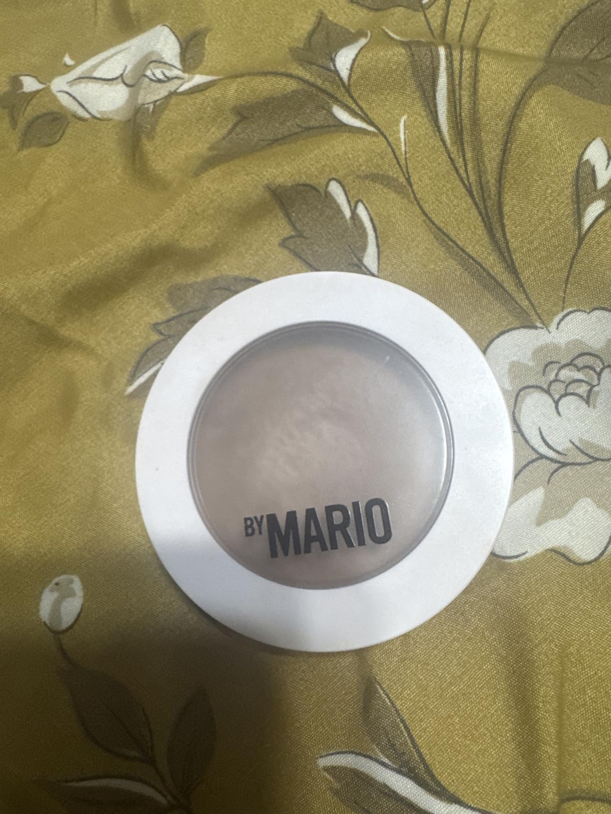 BY MARIO MAKEUP BY MARIO Softsculpt Transforming Skin Enhancer in Light-Medium Shade - Radiant Finish for Light to Light-Medium Skin Tones - Full Size 0.18 ounces 5 grams