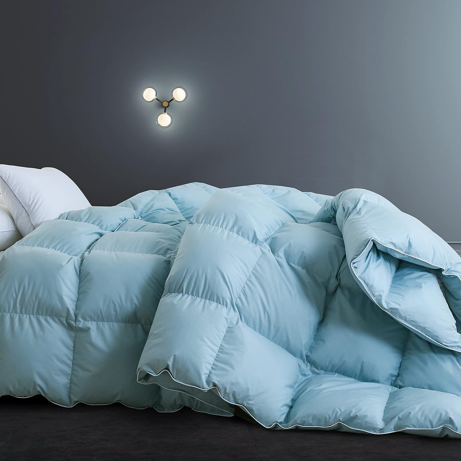 SNOWMAN Feather Down Comforter King All-Season Duvet Insert, King Comforter with 8 Tabs,100% Cotton Cover, Medium Warmth Fluffy Comforter (Blue, King)