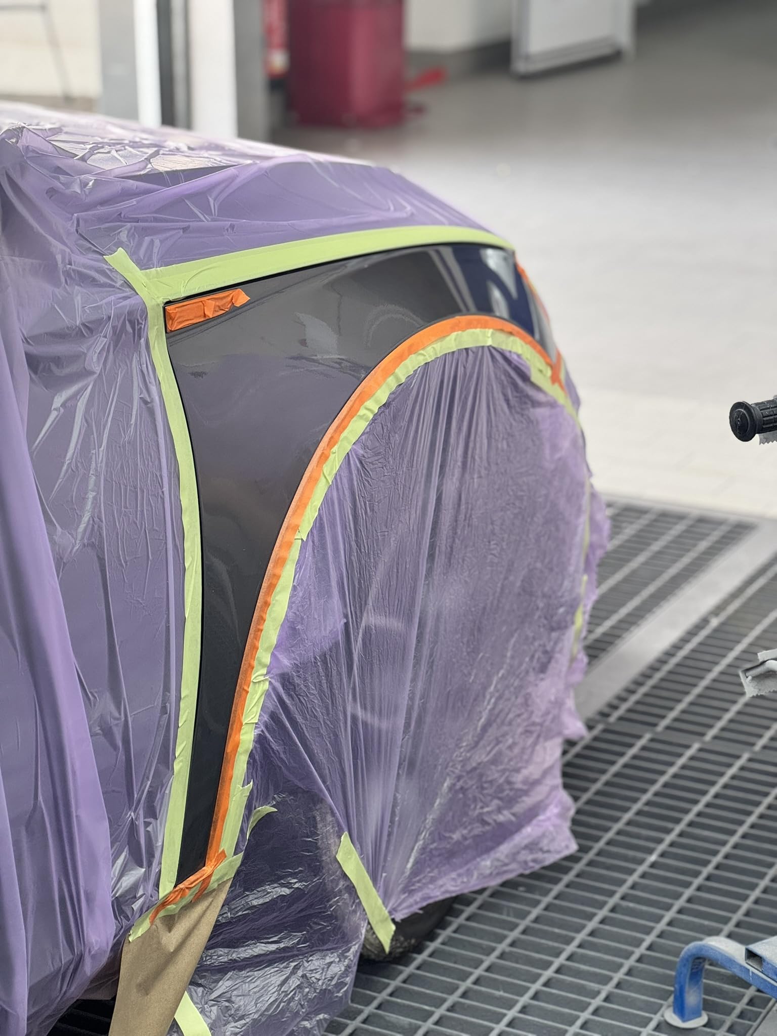 AllorA Profi Abdeckfolie | farbhaftende Lackierfolie | Abdeckmaterial für Lackierarbeiten | Lackierschutzfolie (5m x 120m (10 mμ) lila)