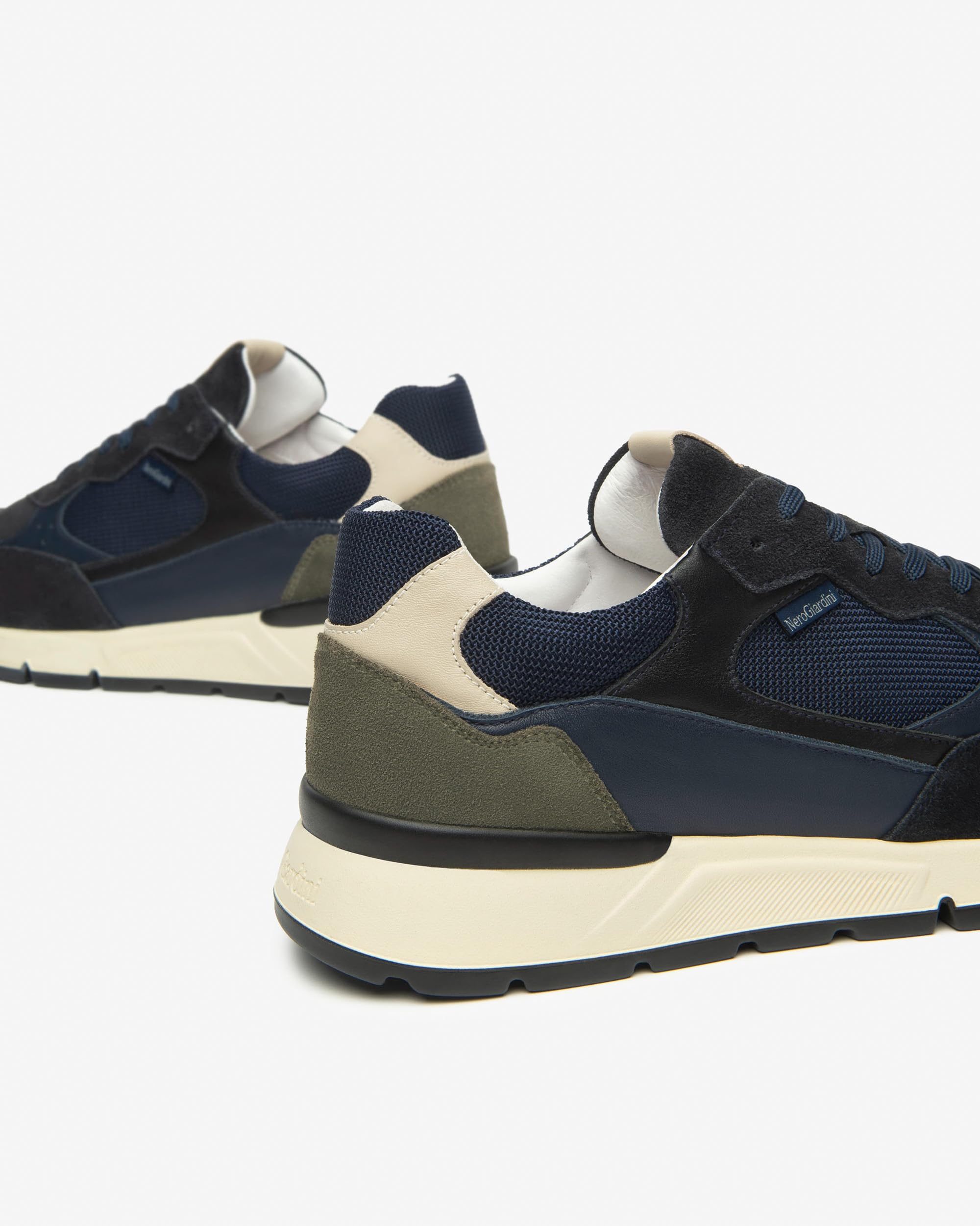 Nero Giardini I500871U Sneakers Uomo in Camoscio, Pelle E Tela