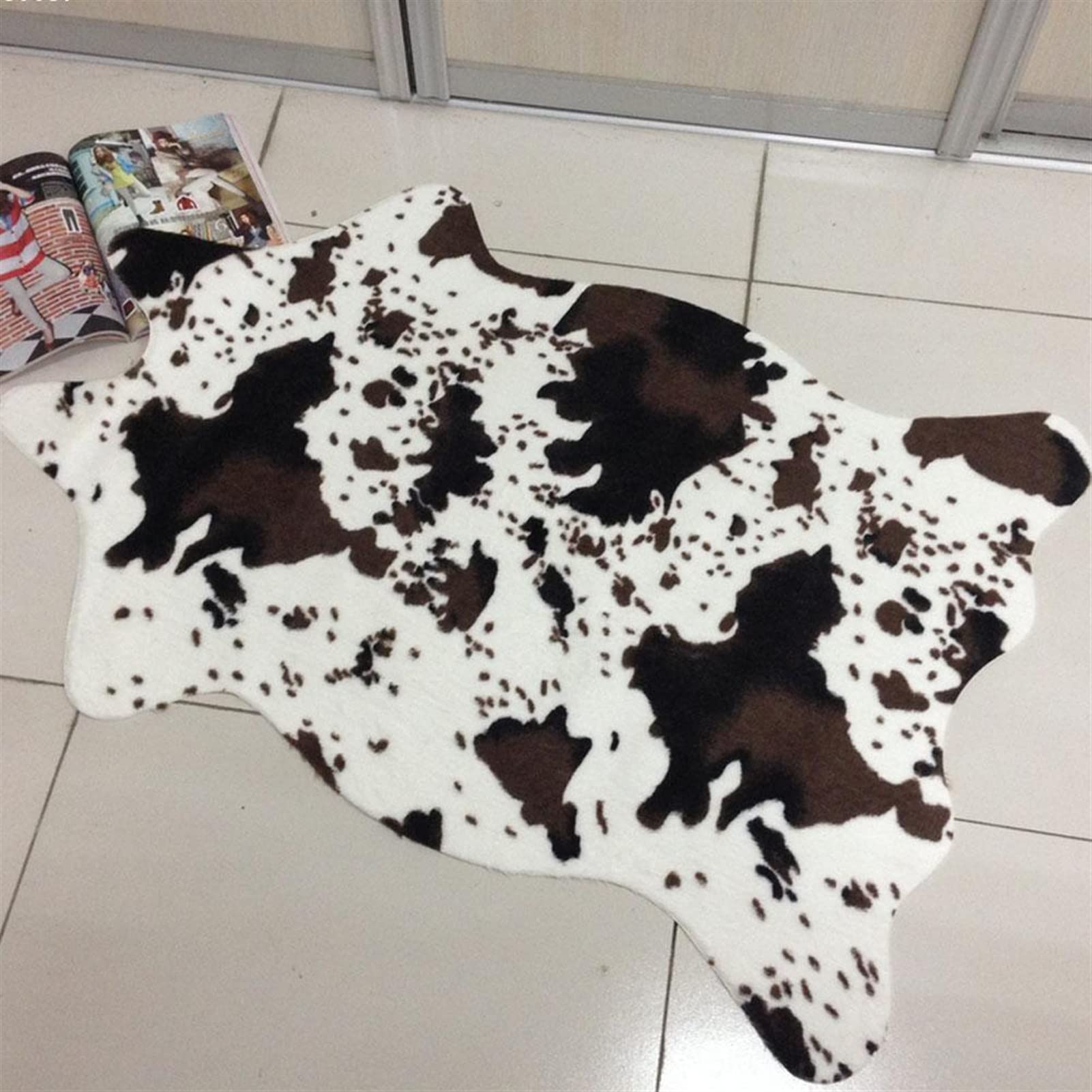 Tapis Lion en fausse peau doux et sécurisé pour chambre bébé et enfant