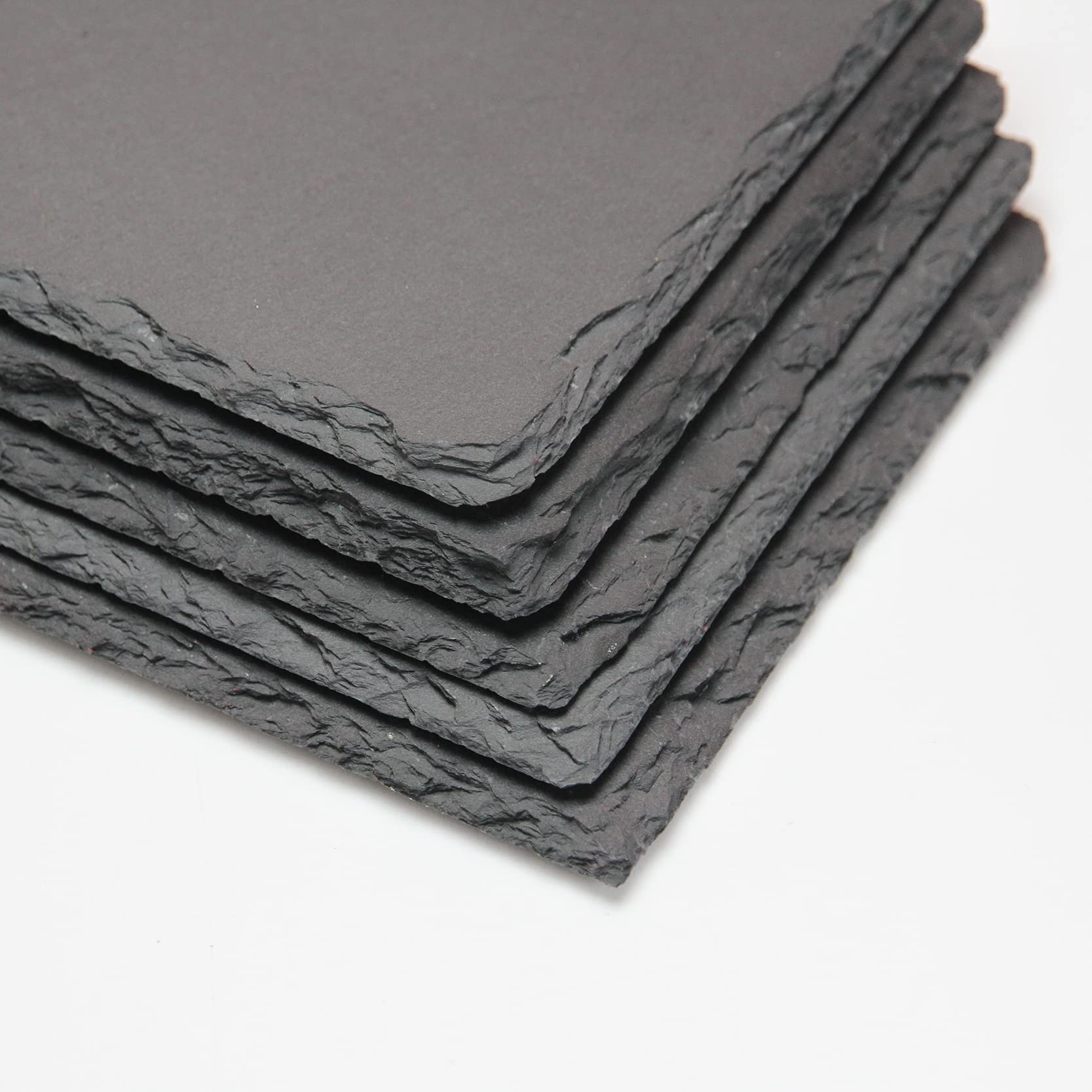 Paquete de 5 tablas de queso de pizarra natural negra de 12 x 5.5 pulgadas con borde natural para cocina, comedor, fiesta, platos de piedra para pasteles, frutas, carne, aperitivos, frutas